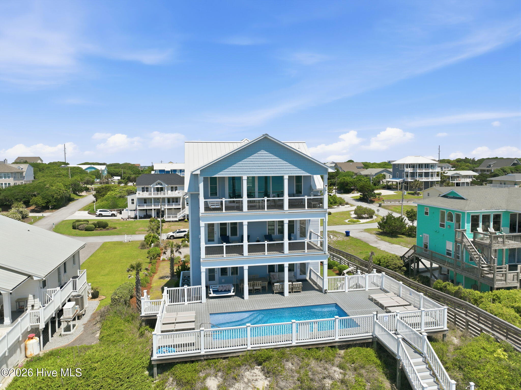 6203 Ocean Drive Property Photo 3