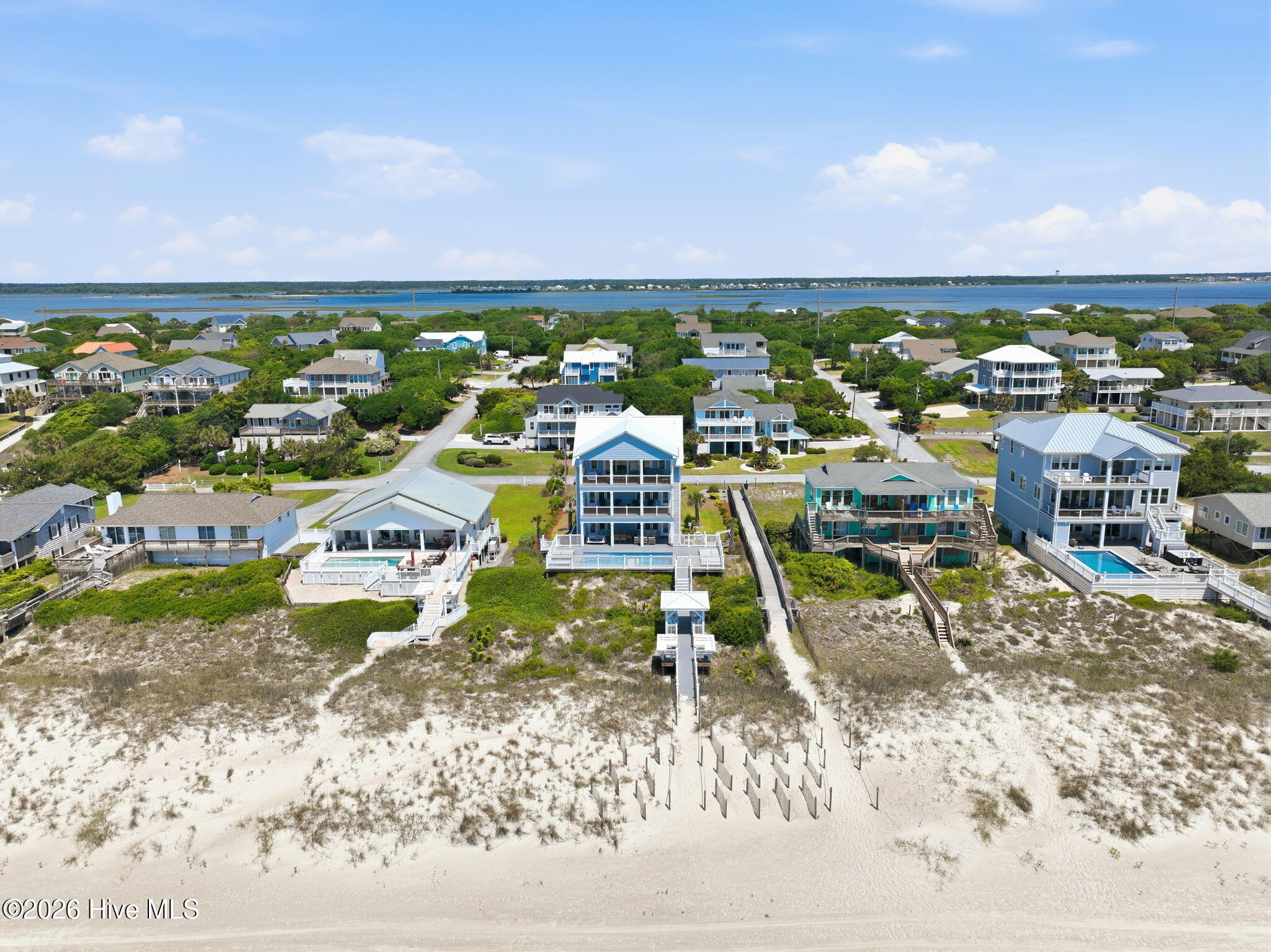 6203 Ocean Drive Property Photo 4