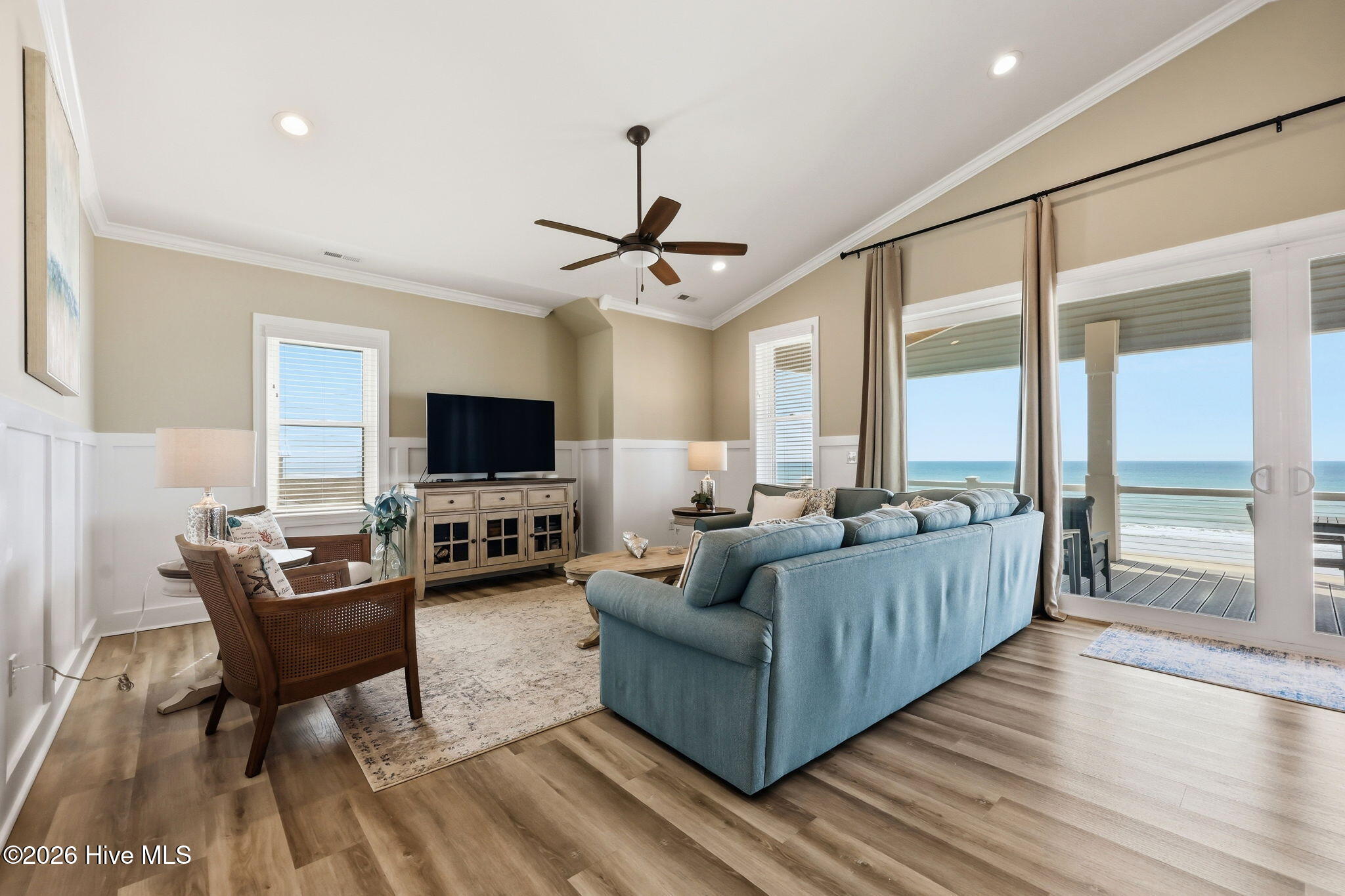 6203 Ocean Drive Property Photo 9