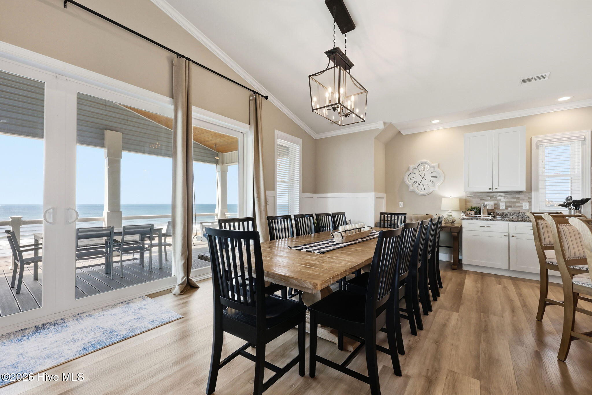 6203 Ocean Drive Property Photo 11