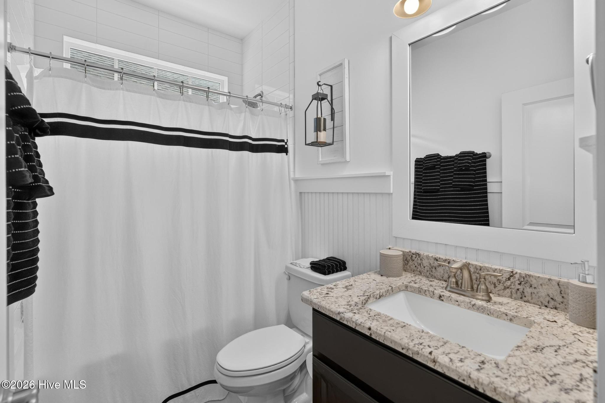 3401 Island Lakes Drive Property Photo 27