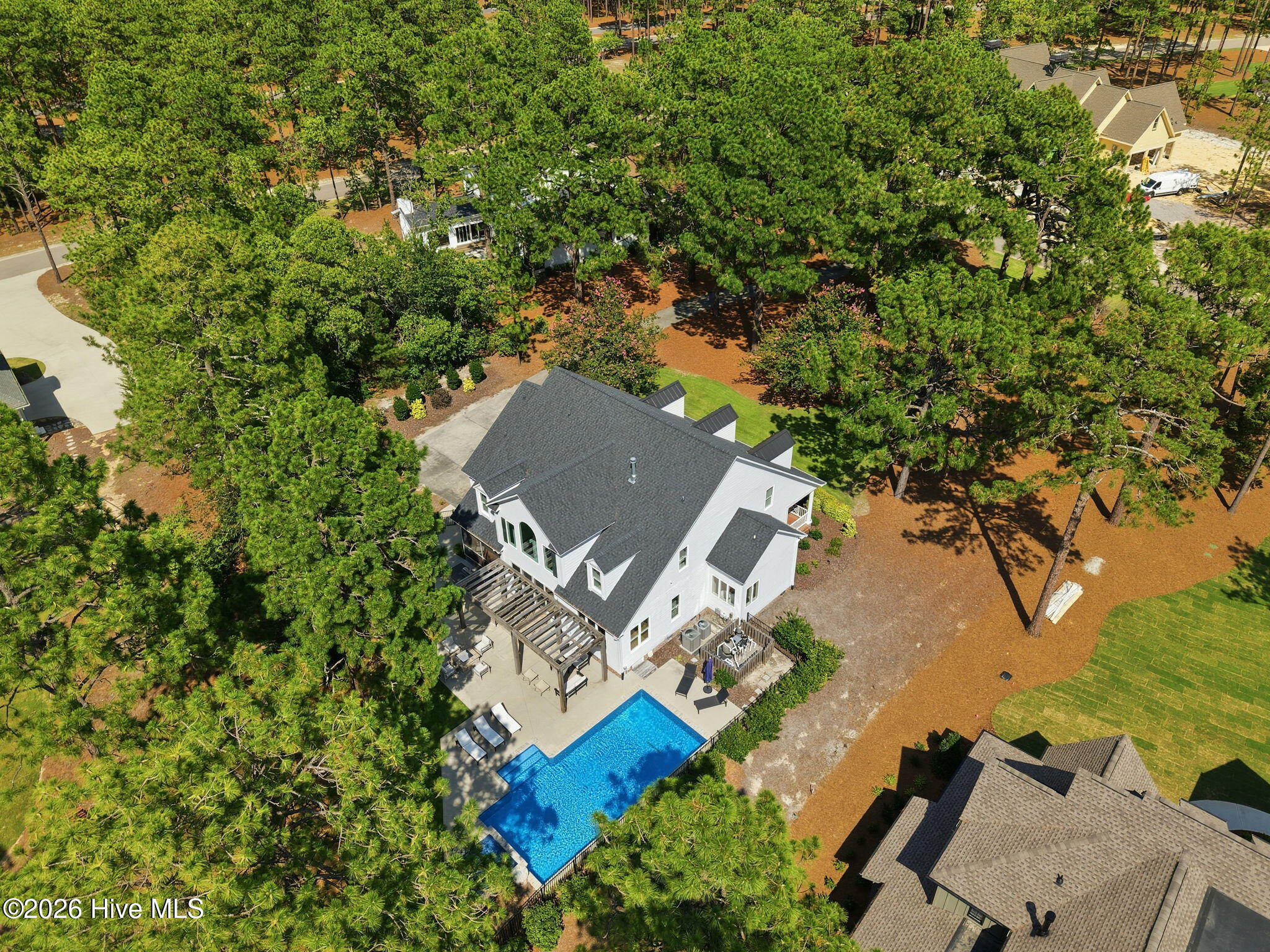 102 Chesterfield Drive Property Photo 7