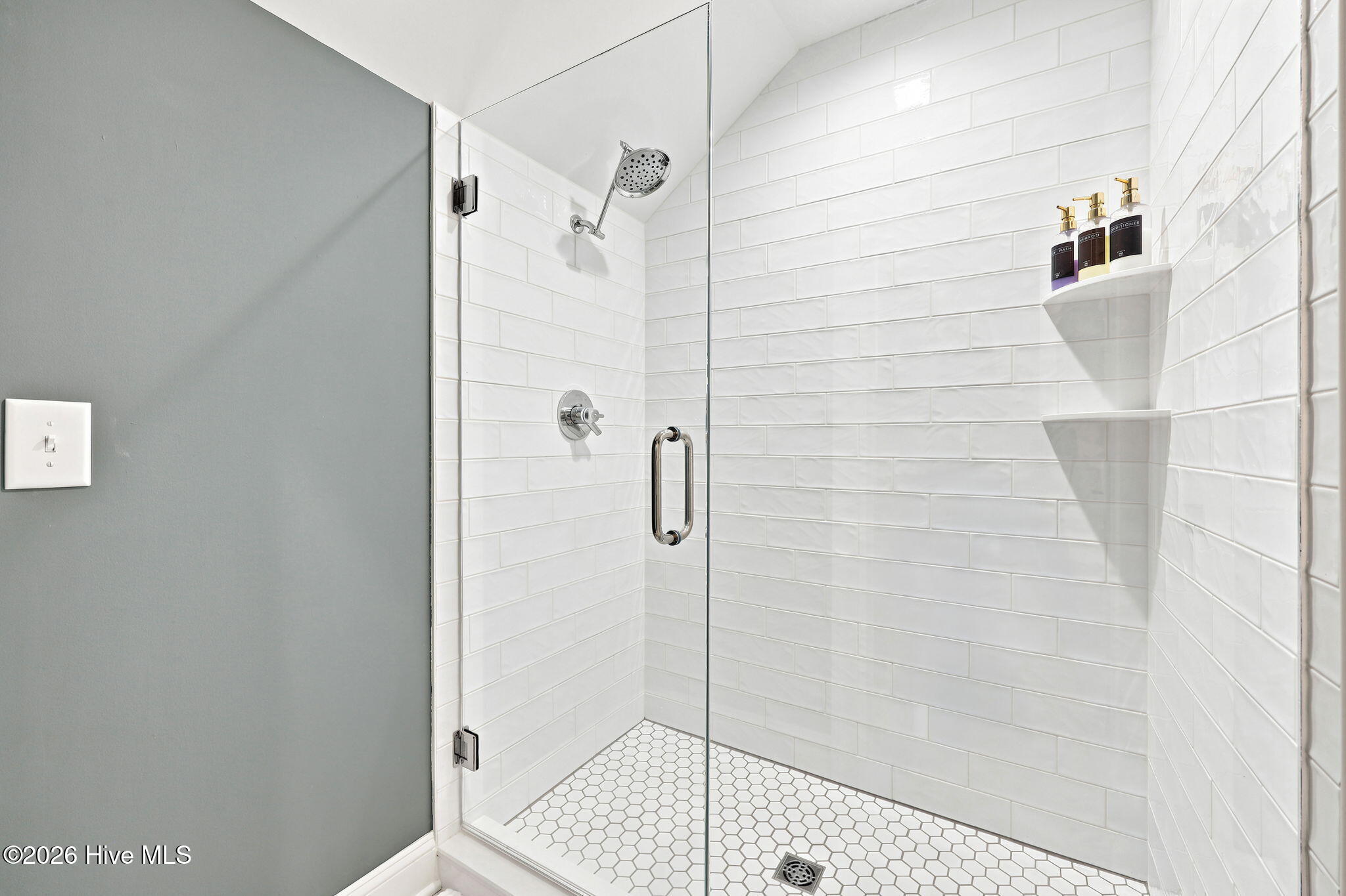 102 Chesterfield Drive Property Photo 37