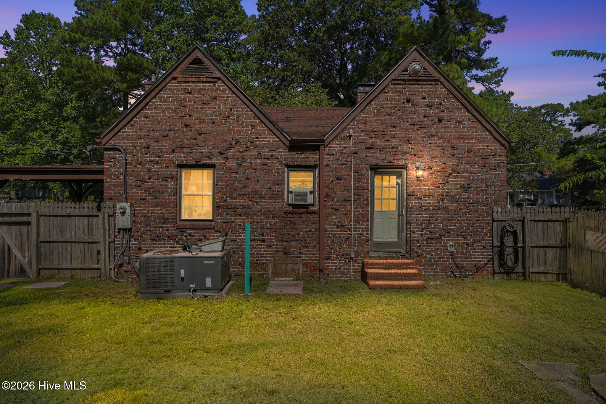 112 S Audubon Avenue Property Photo 7