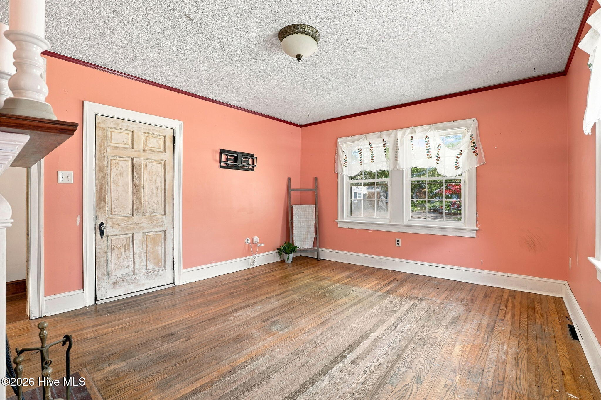 112 S Audubon Avenue Property Photo 10
