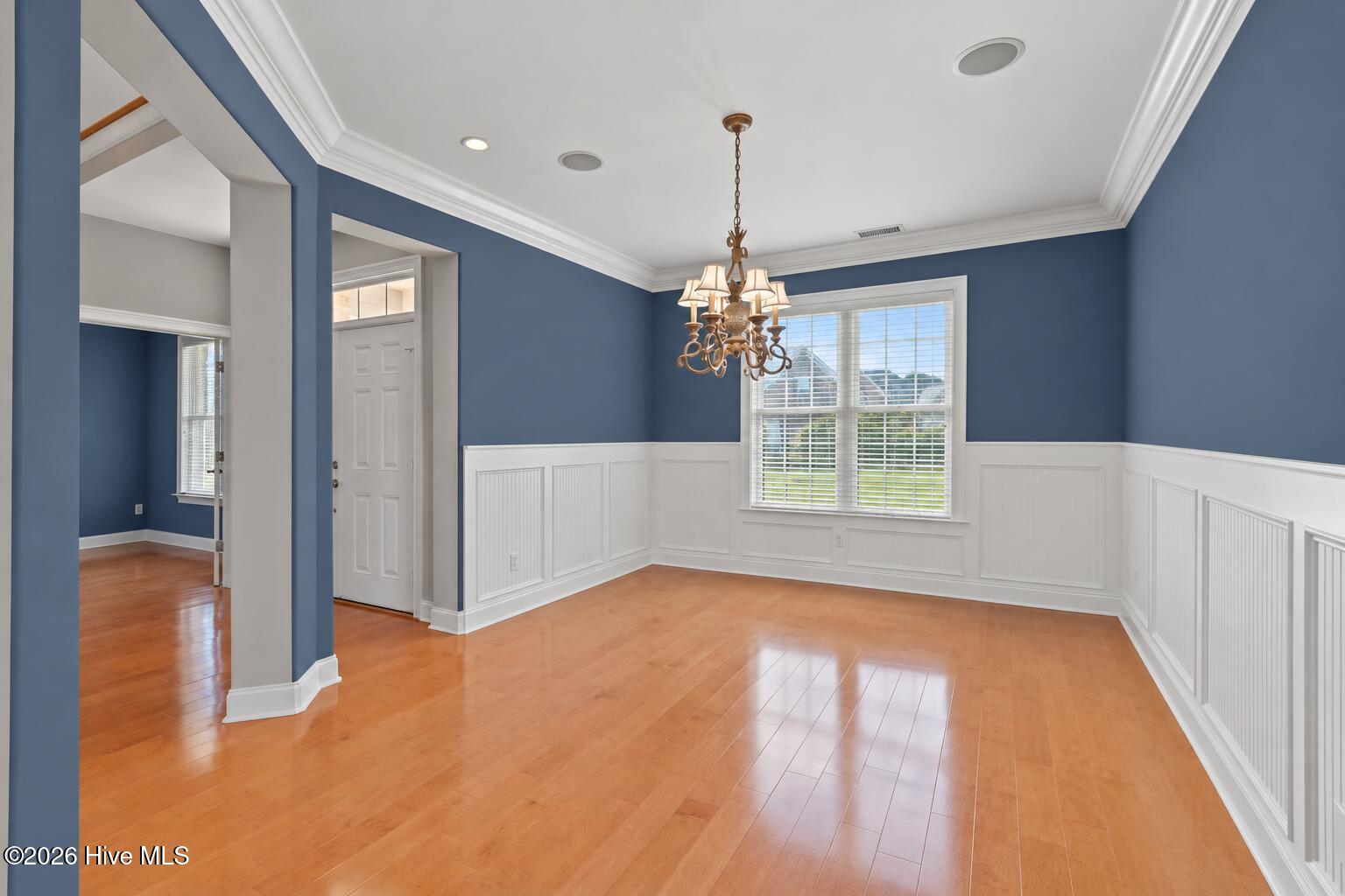 1041 Golden Sands Way Property Photo 12