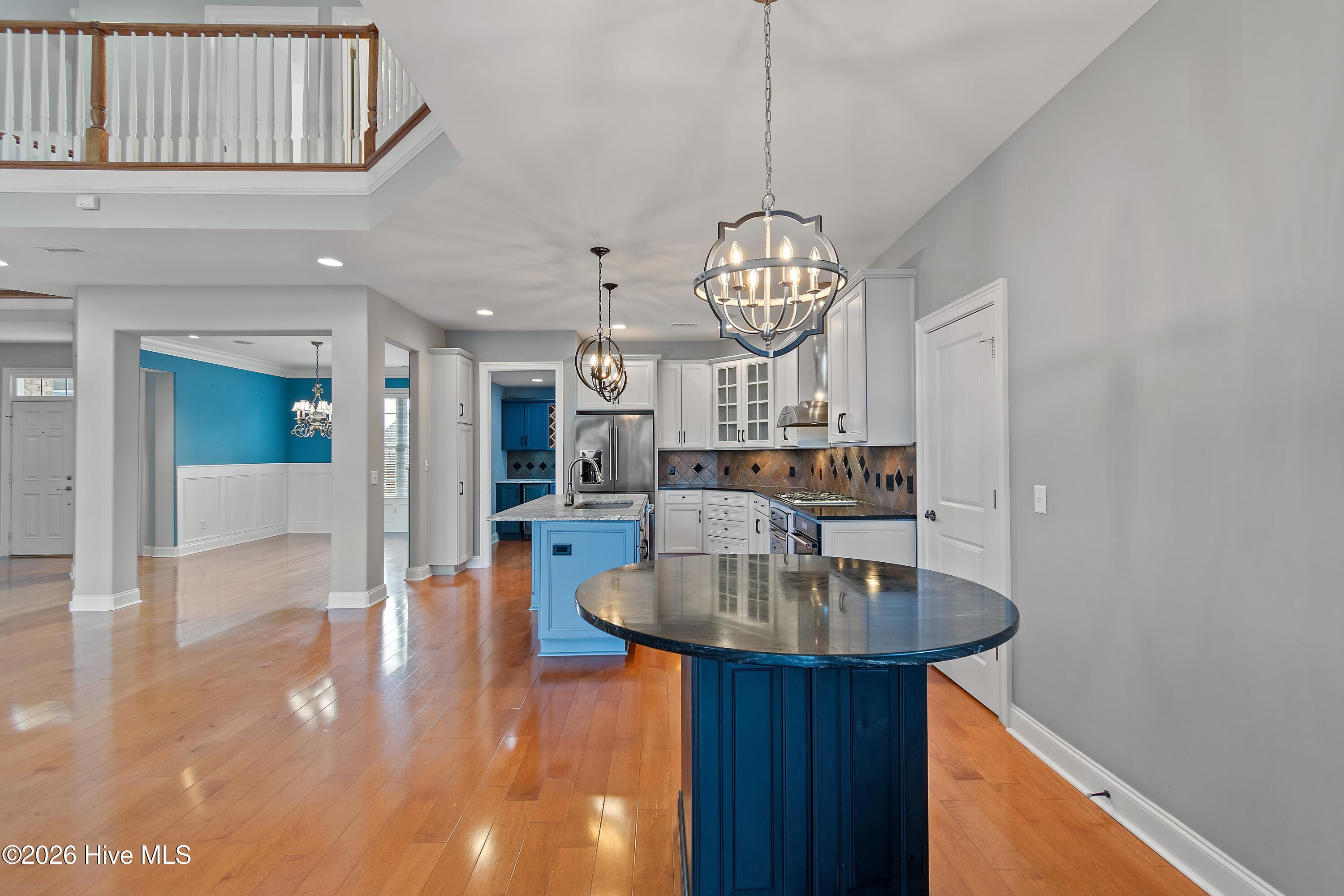 1041 Golden Sands Way Property Photo 19