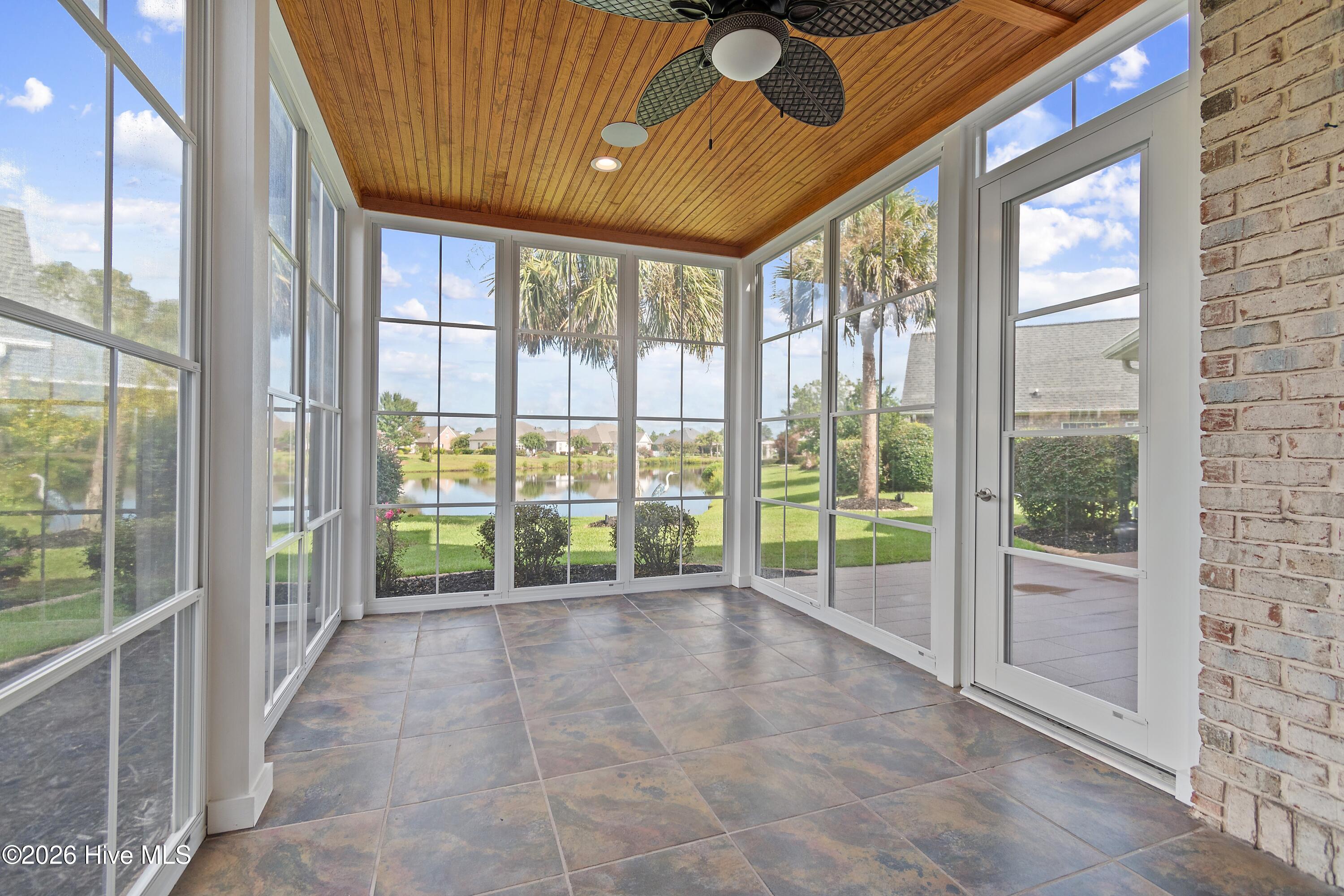 1041 Golden Sands Way Property Photo 33