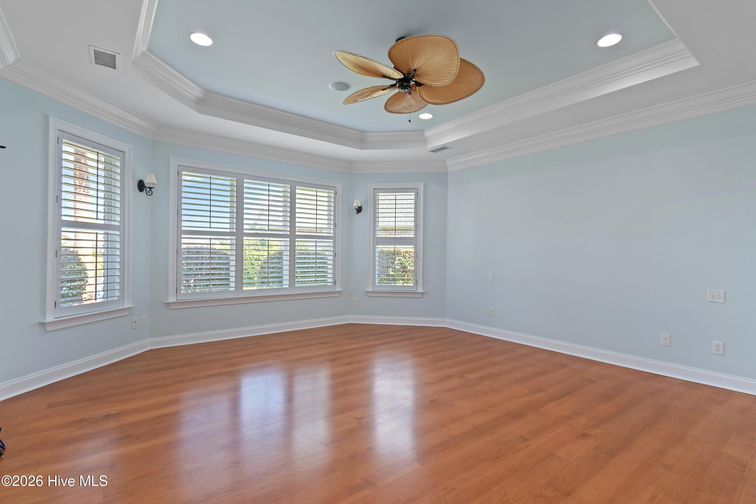 1041 Golden Sands Way Property Photo 39