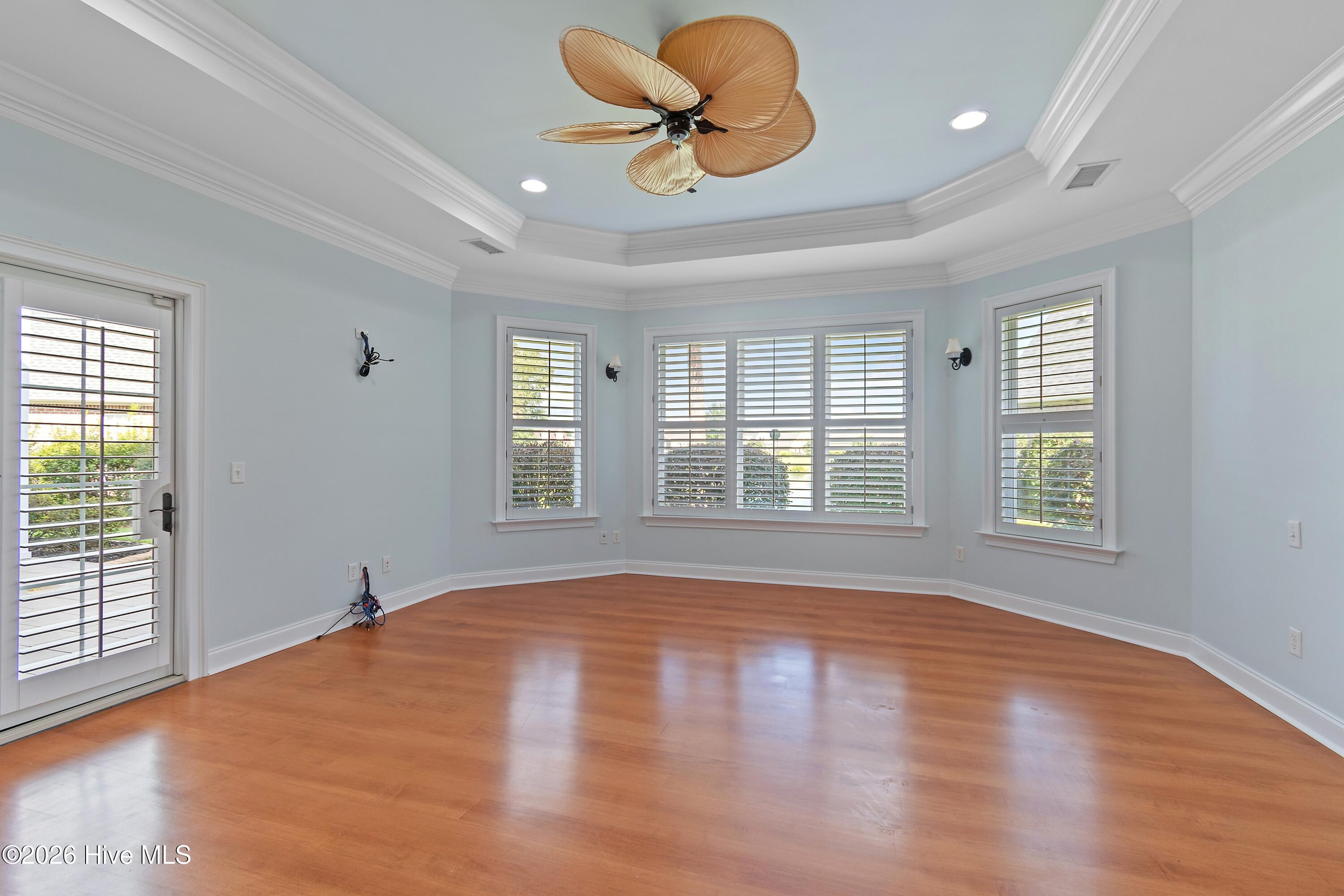 1041 Golden Sands Way Property Photo 40