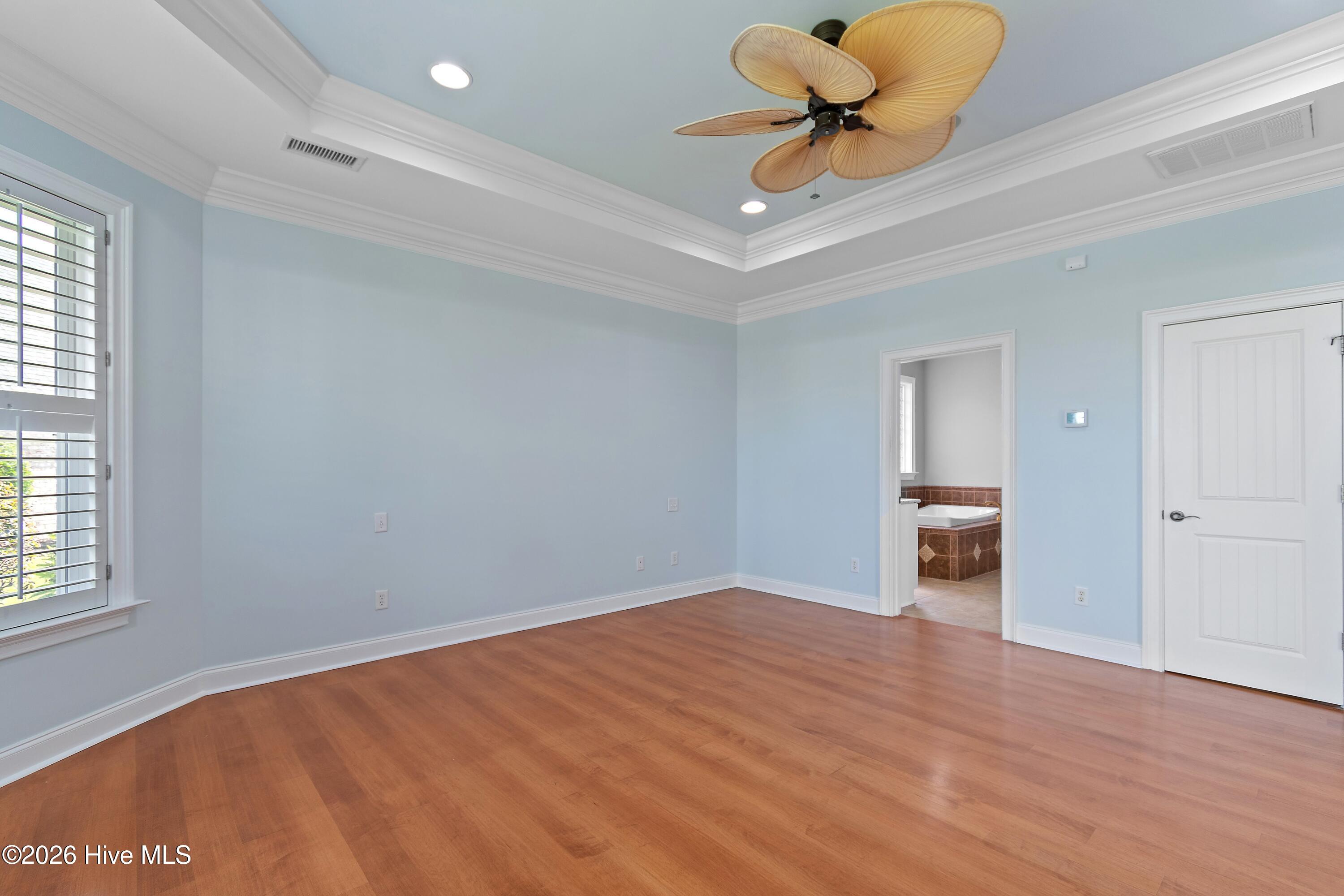 1041 Golden Sands Way Property Photo 41