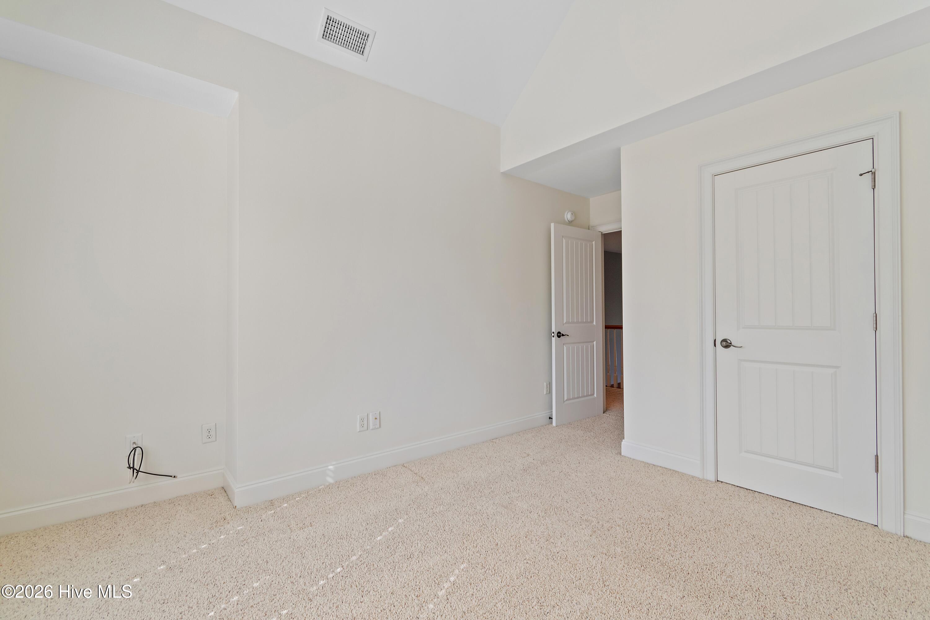 1041 Golden Sands Way Property Photo 54
