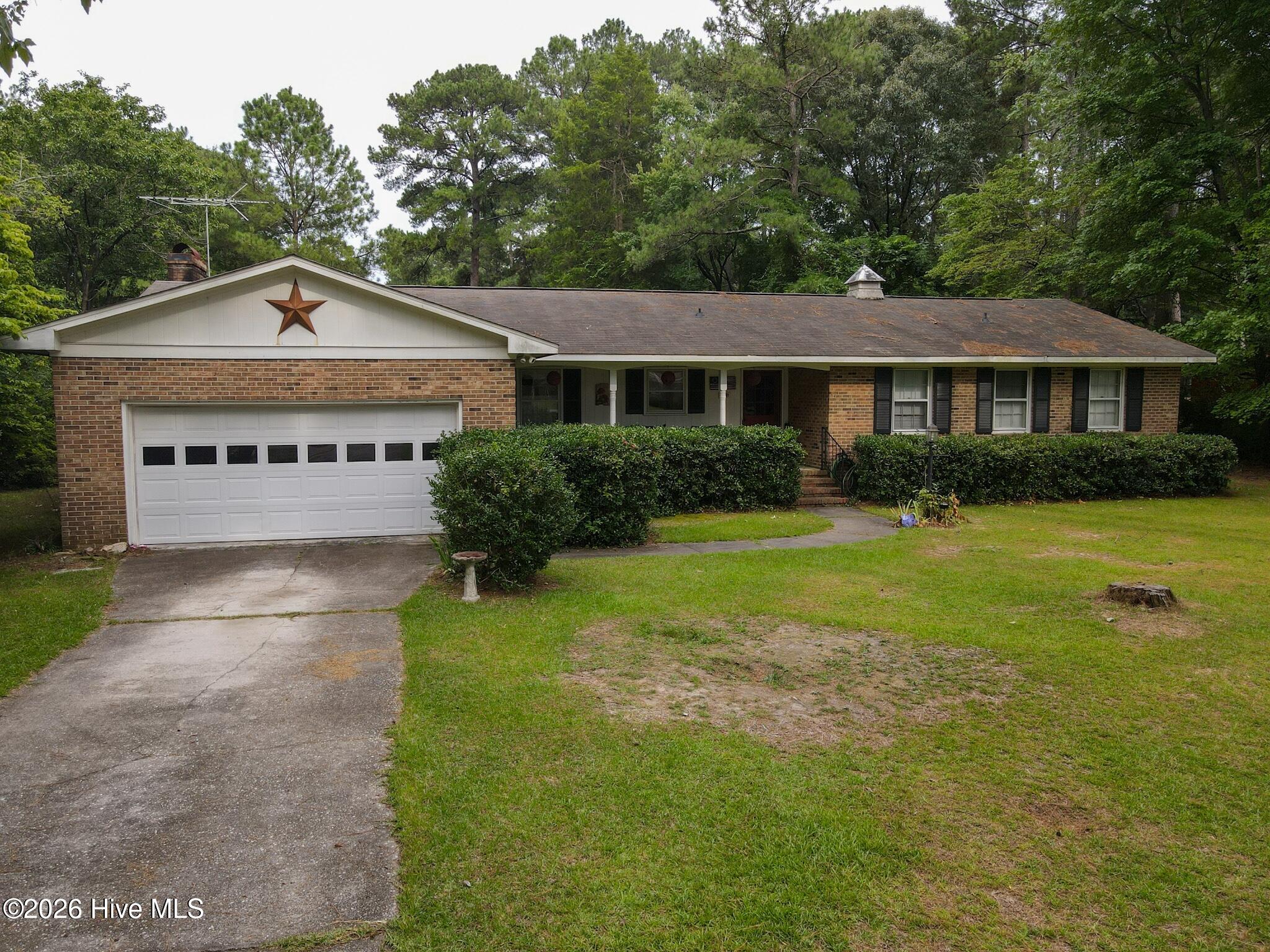 22581 Hoyl Circle Property Photo 1