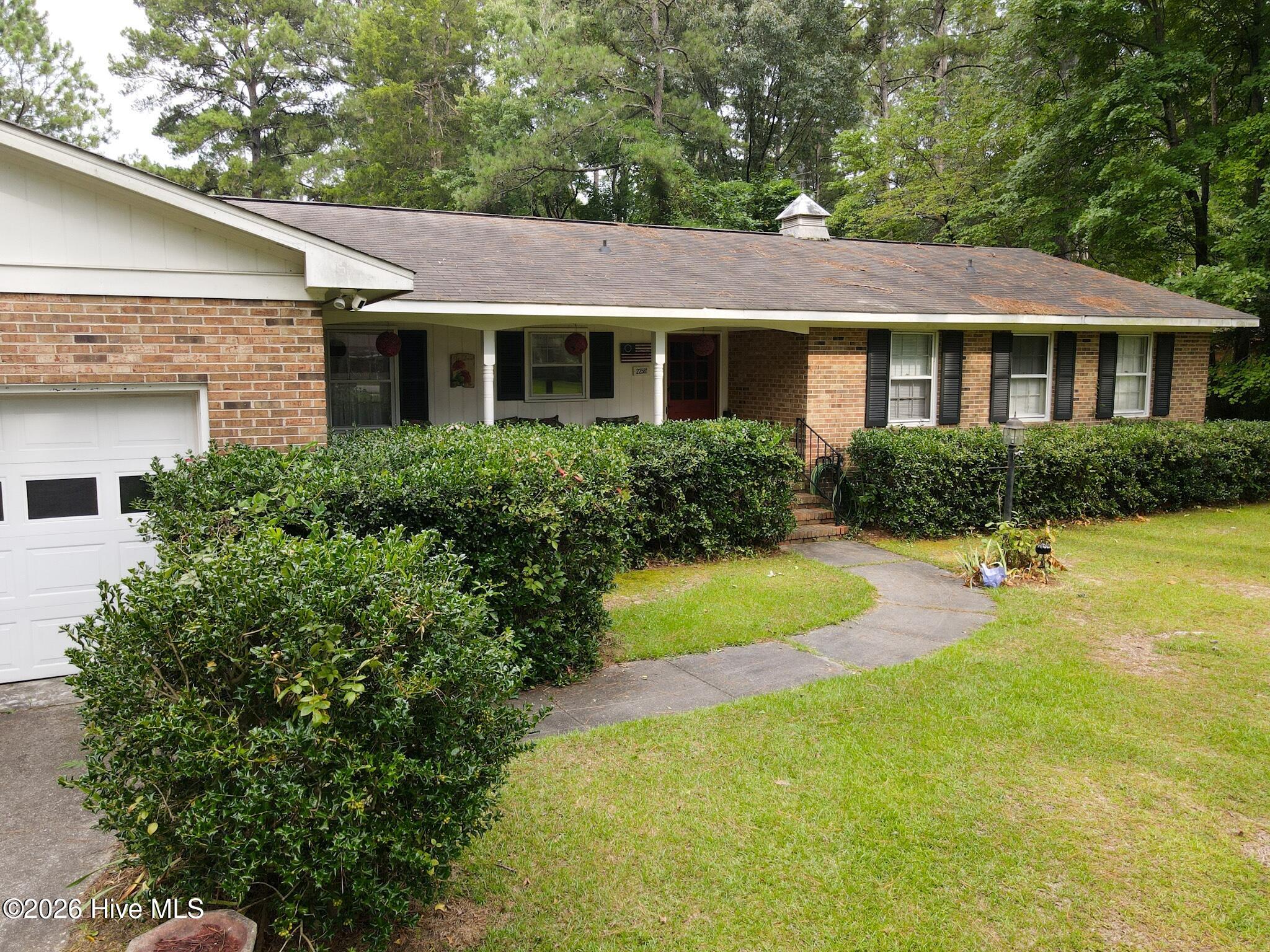 22581 Hoyl Circle Property Photo 2