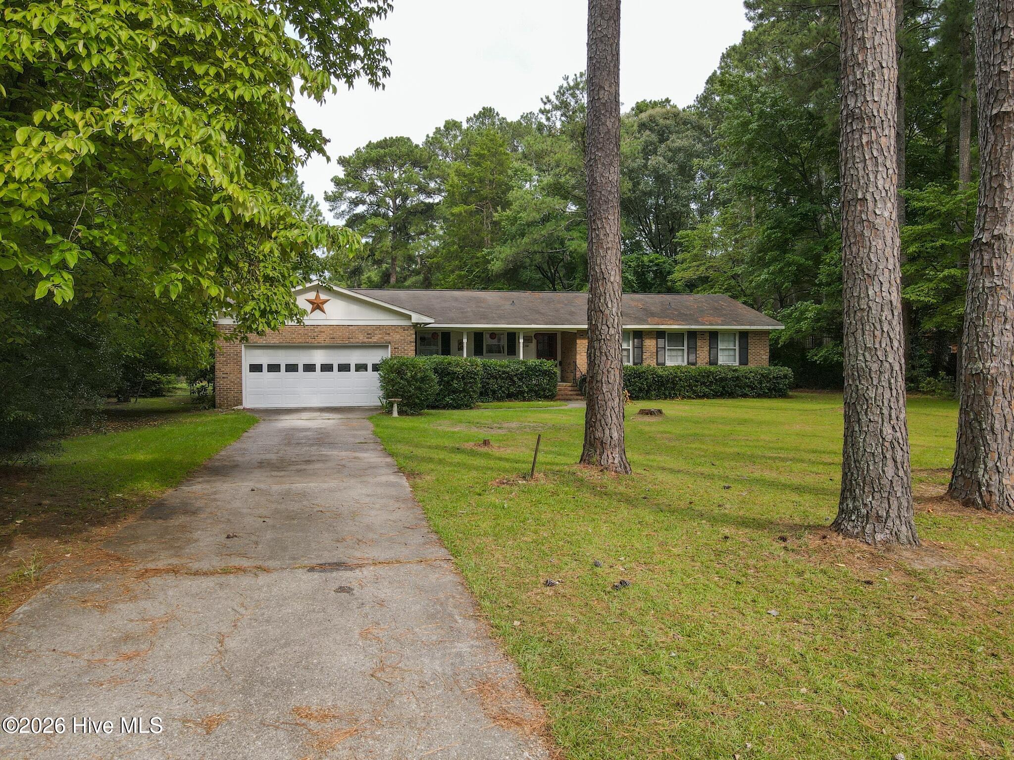 22581 Hoyl Circle Property Photo 4