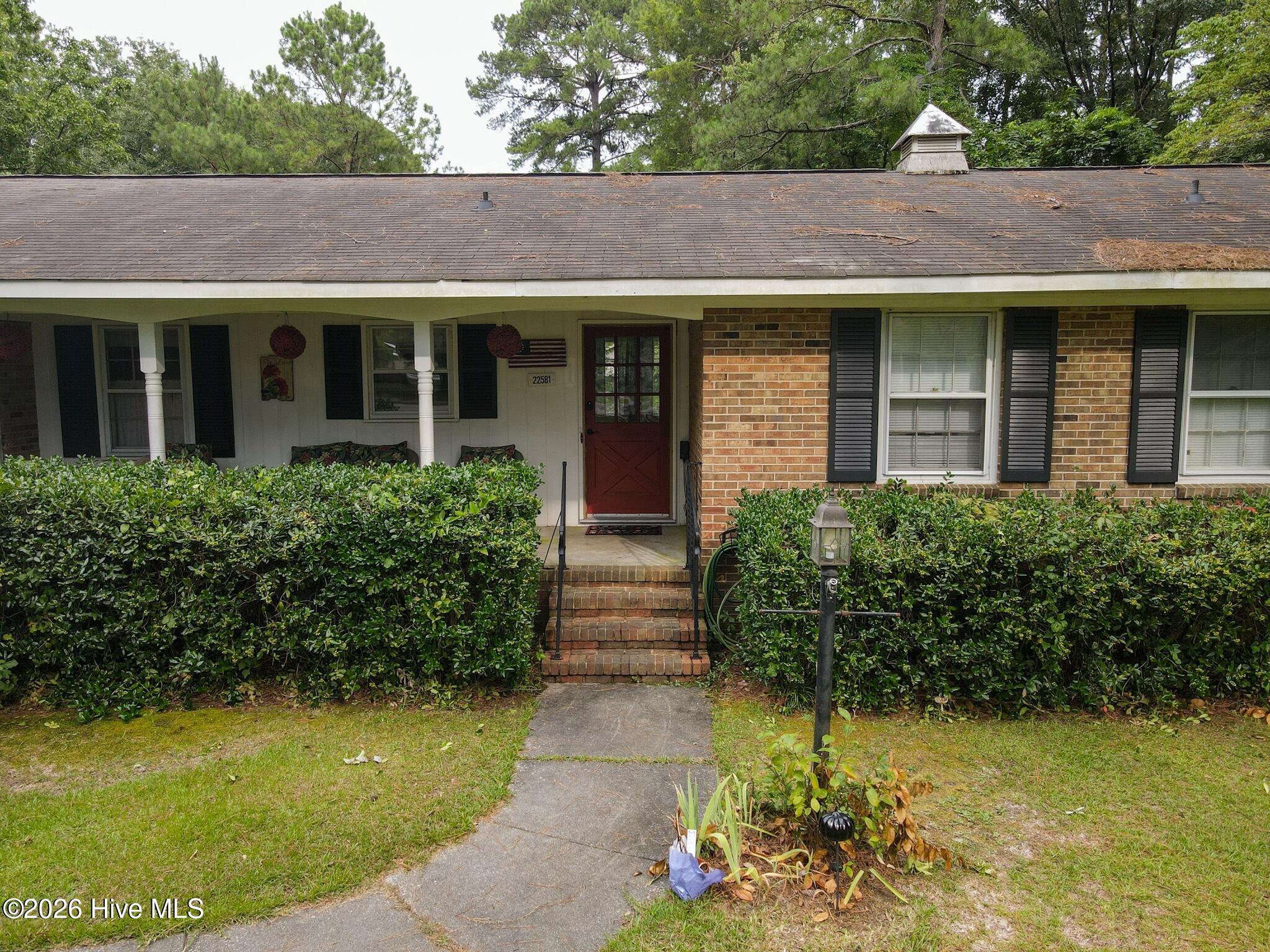 22581 Hoyl Circle Property Photo 5