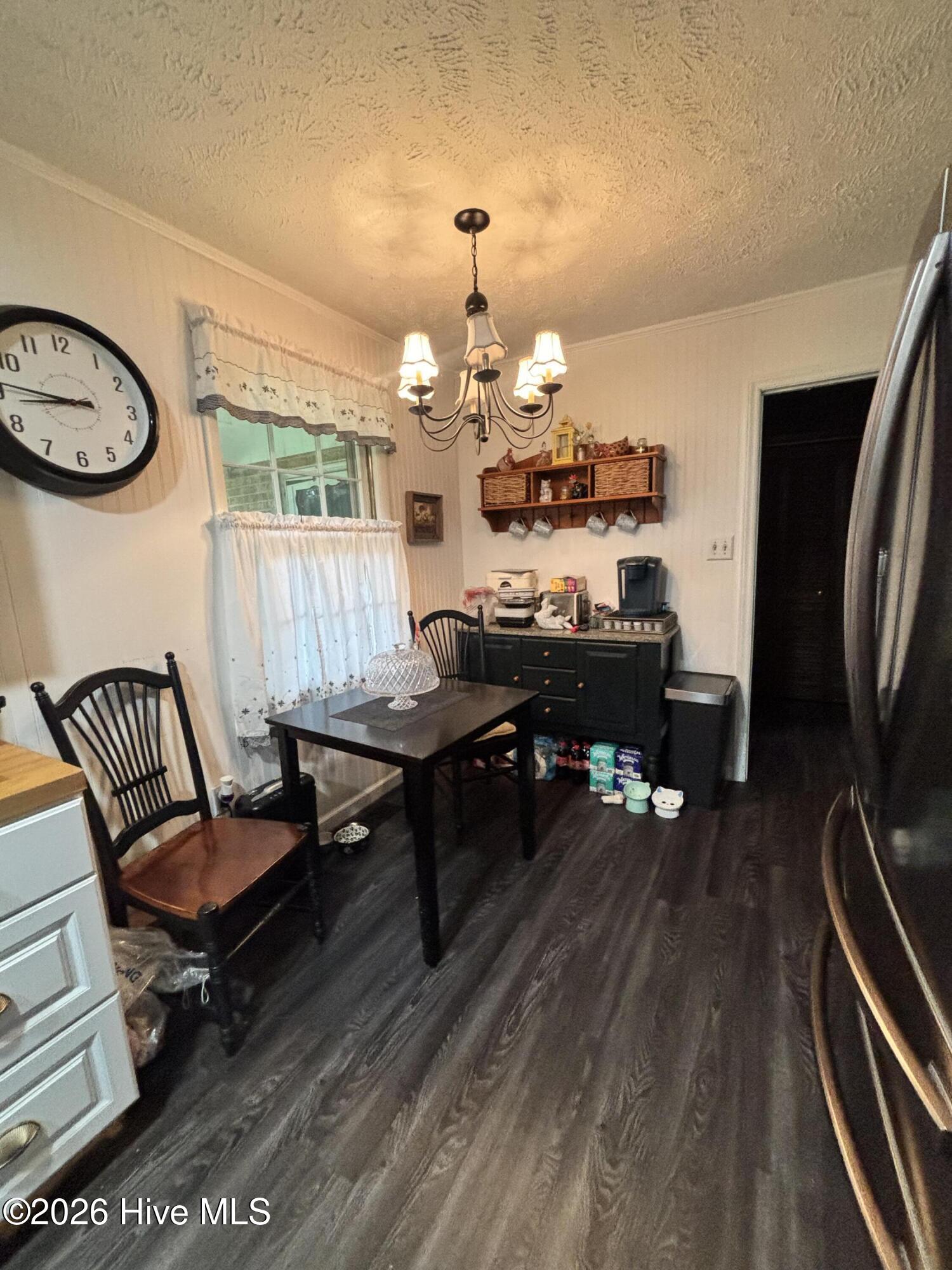 22581 Hoyl Circle Property Photo 18