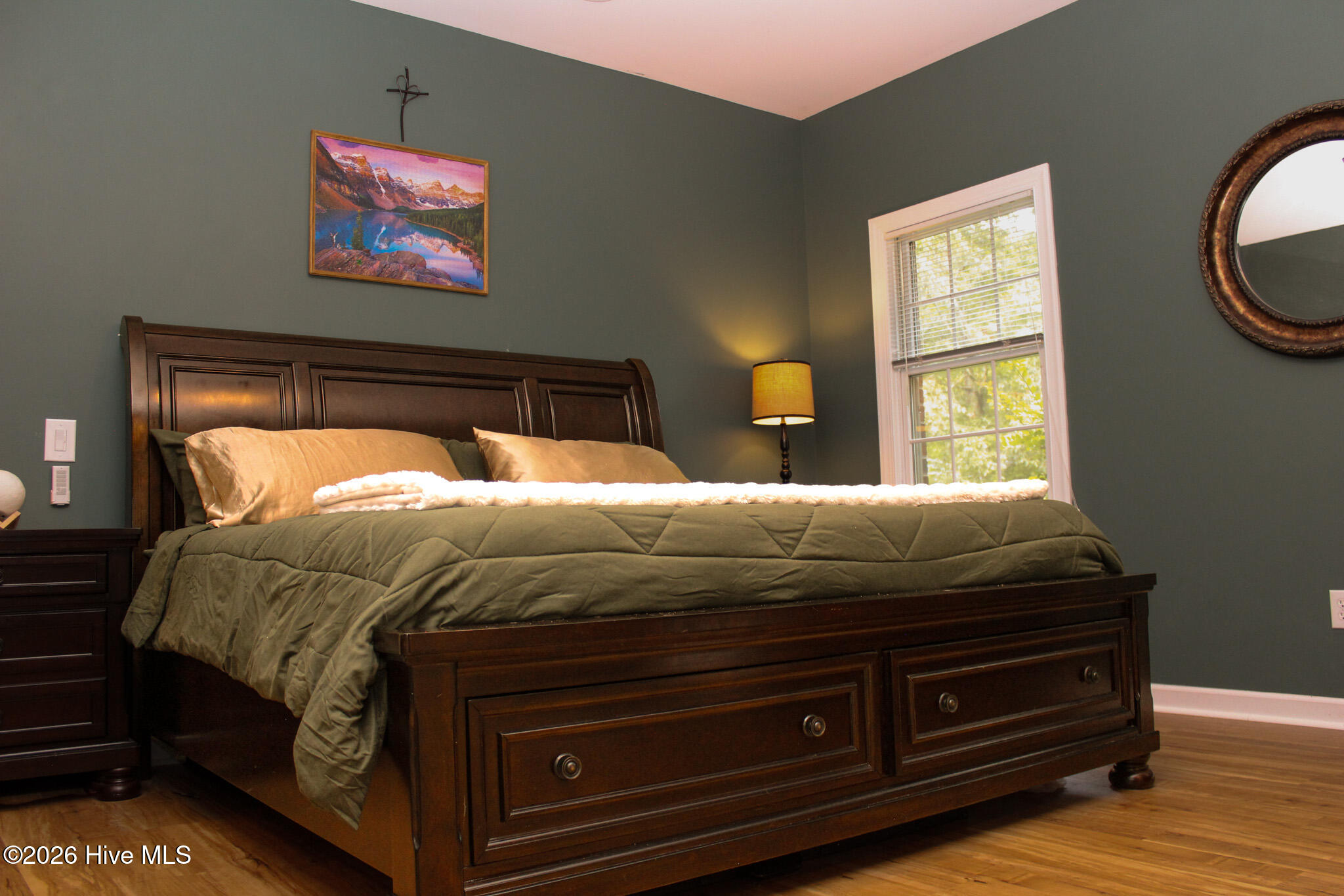 100 Black Circle Property Photo 29