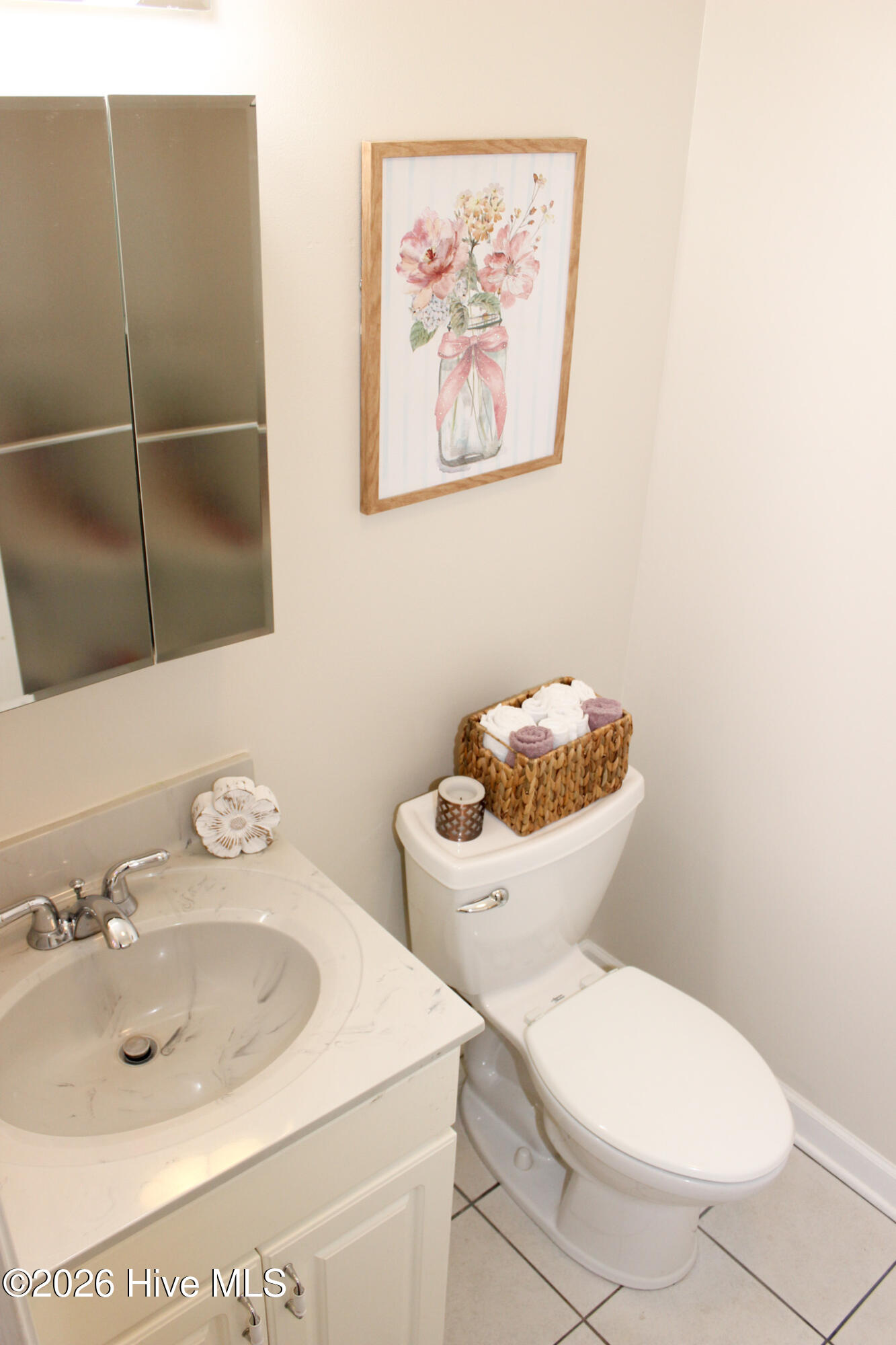 100 Black Circle Property Photo 44