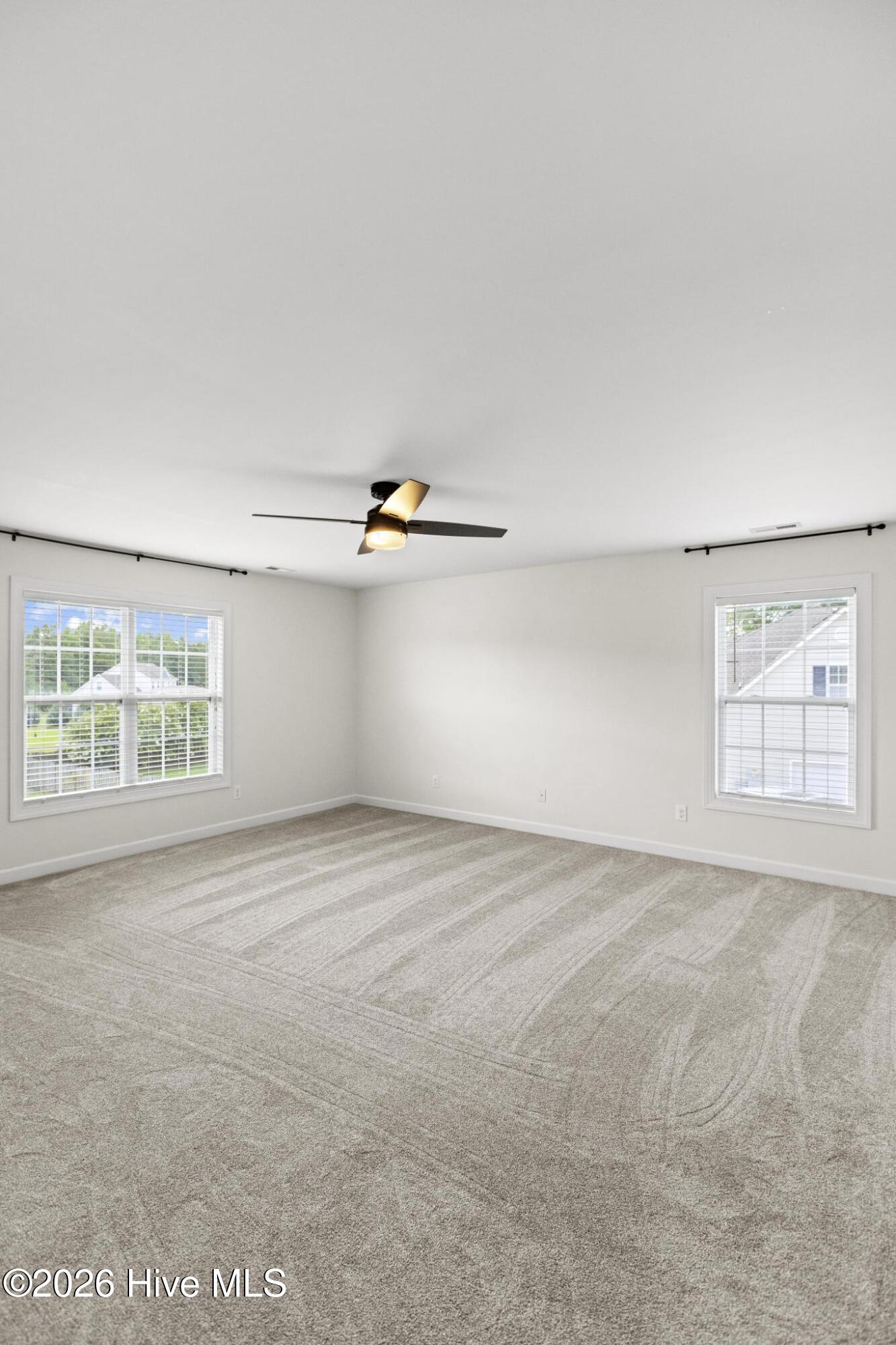 227 S River Drive Property Photo 23