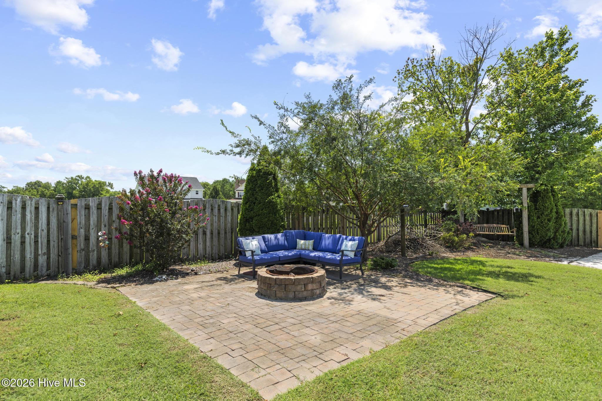 227 S River Drive Property Photo 44