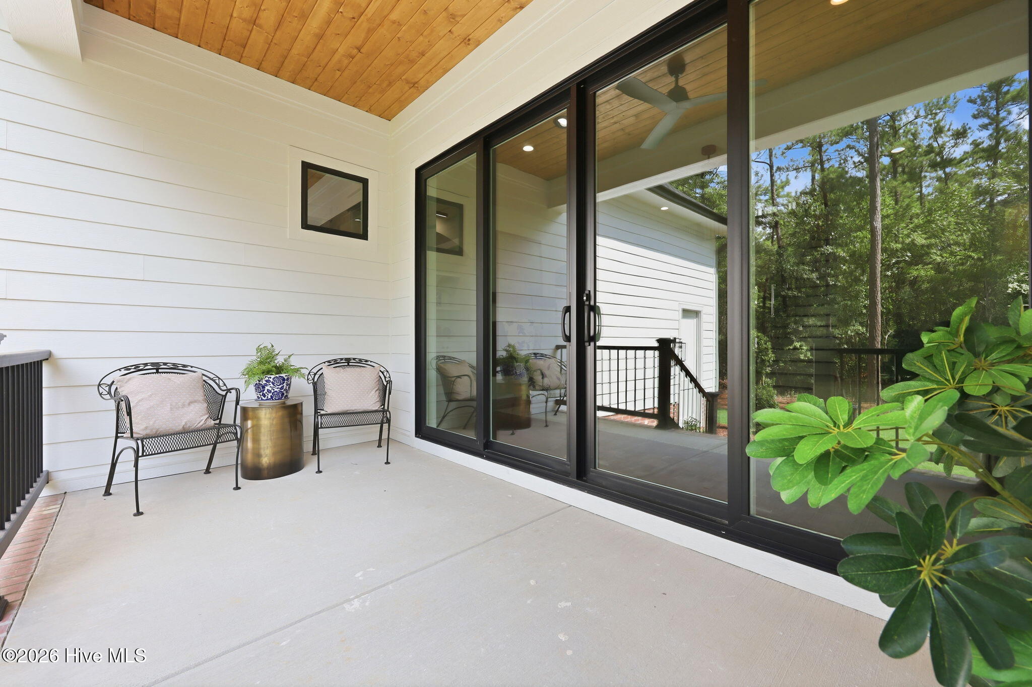 268 Edgewood Road Property Photo 6