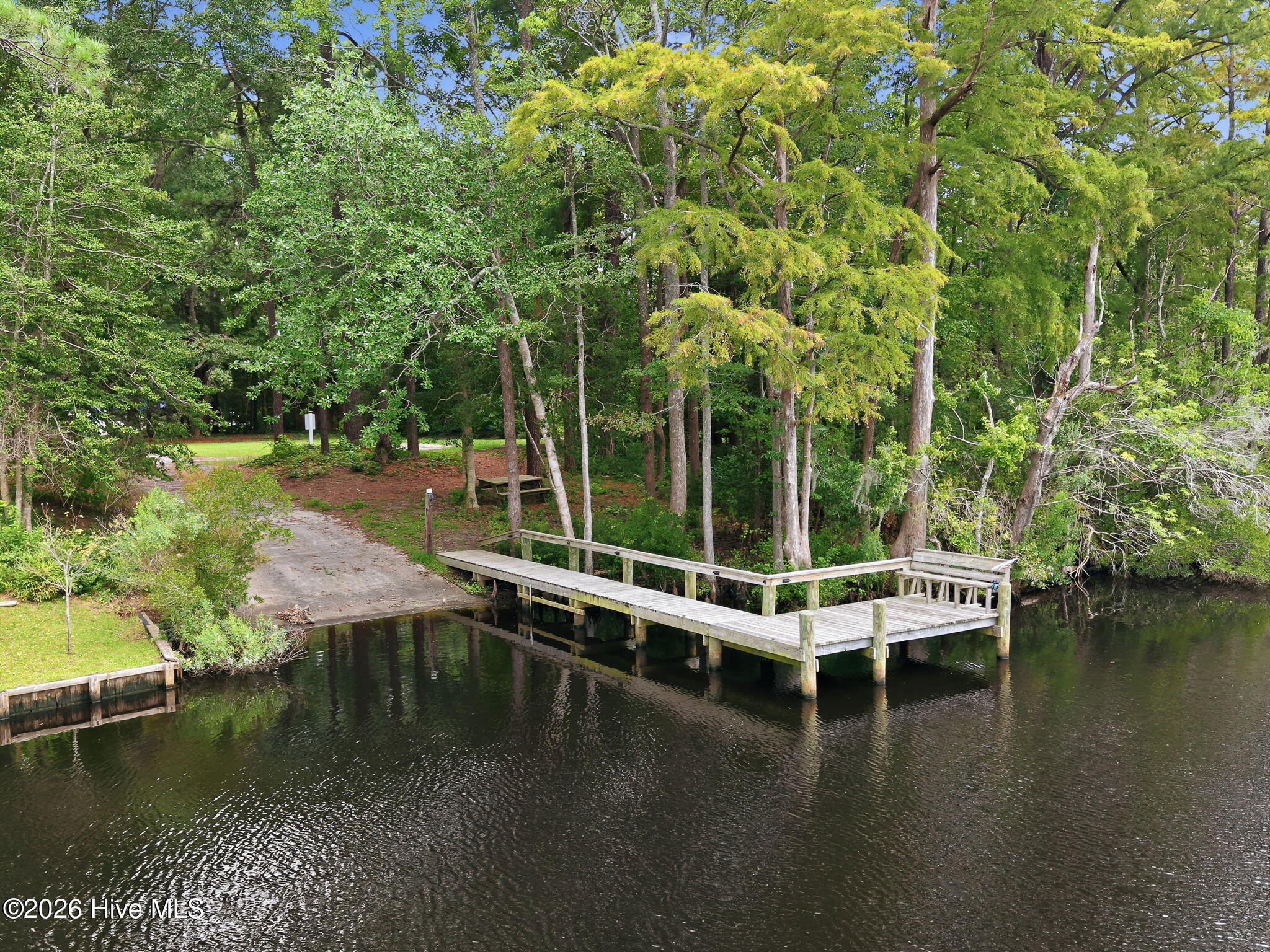 108 Arbor Drive Property Photo 8