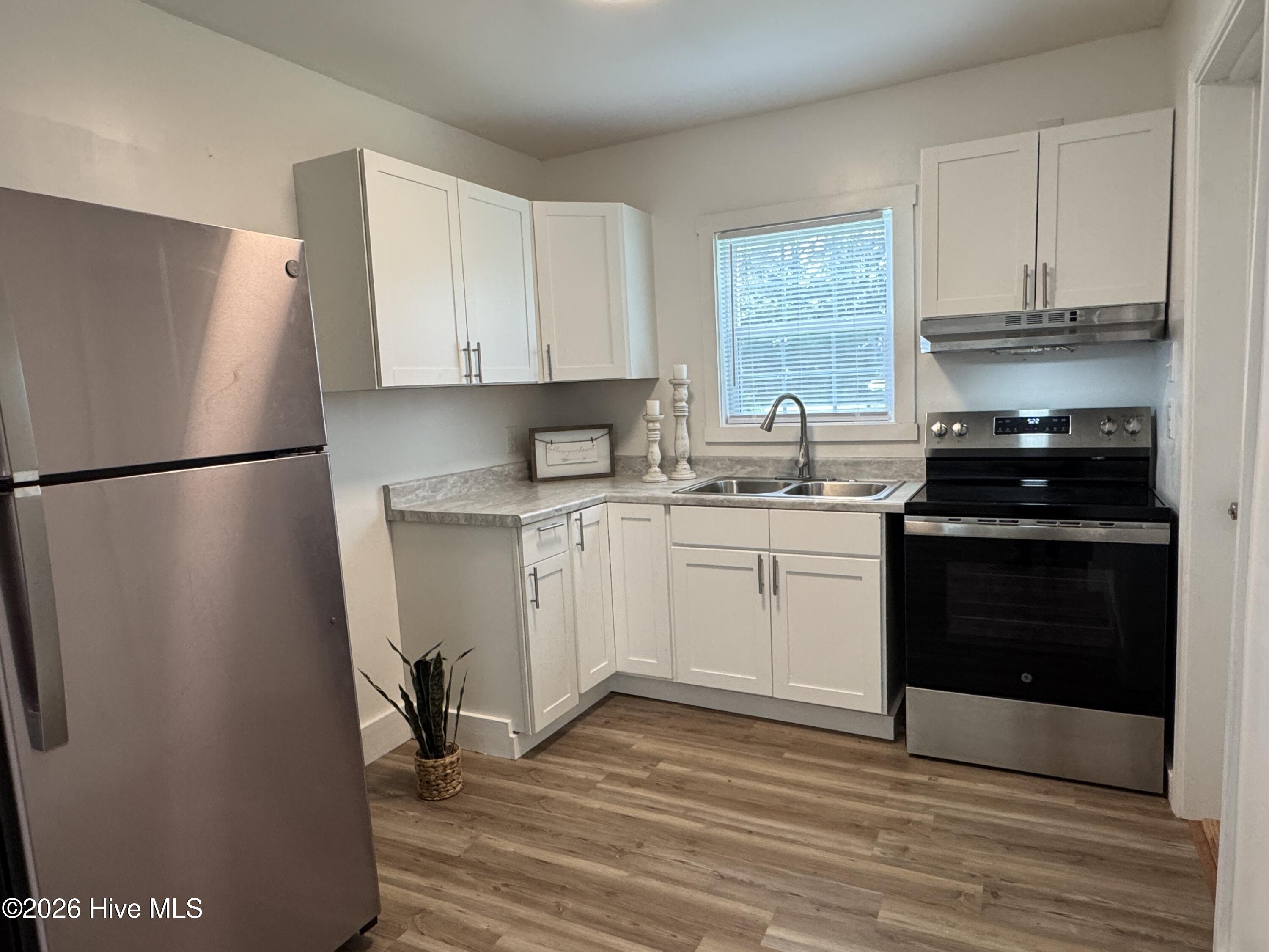 221 Adamsville Court Property Photo 7