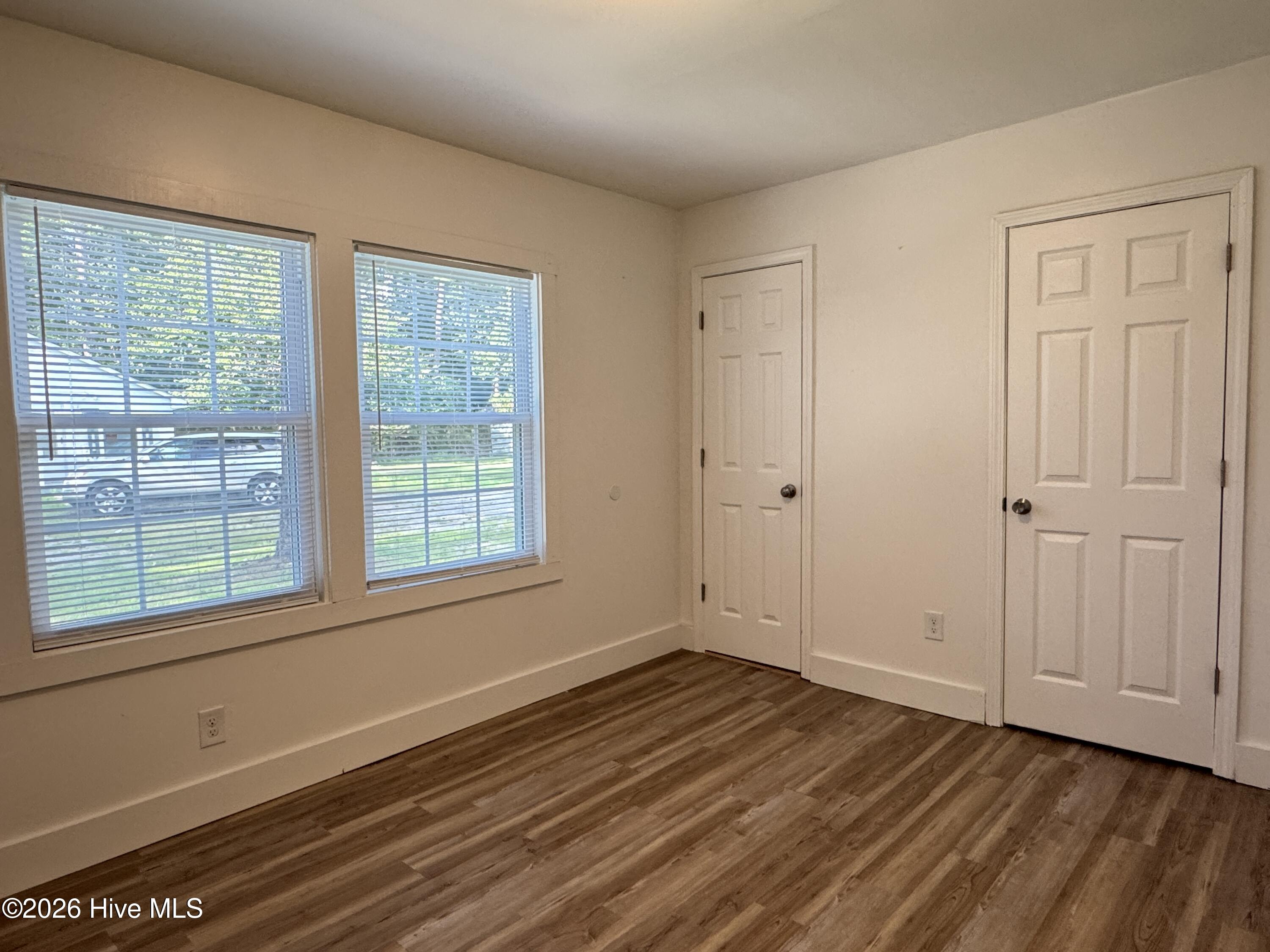 221 Adamsville Court Property Photo 8