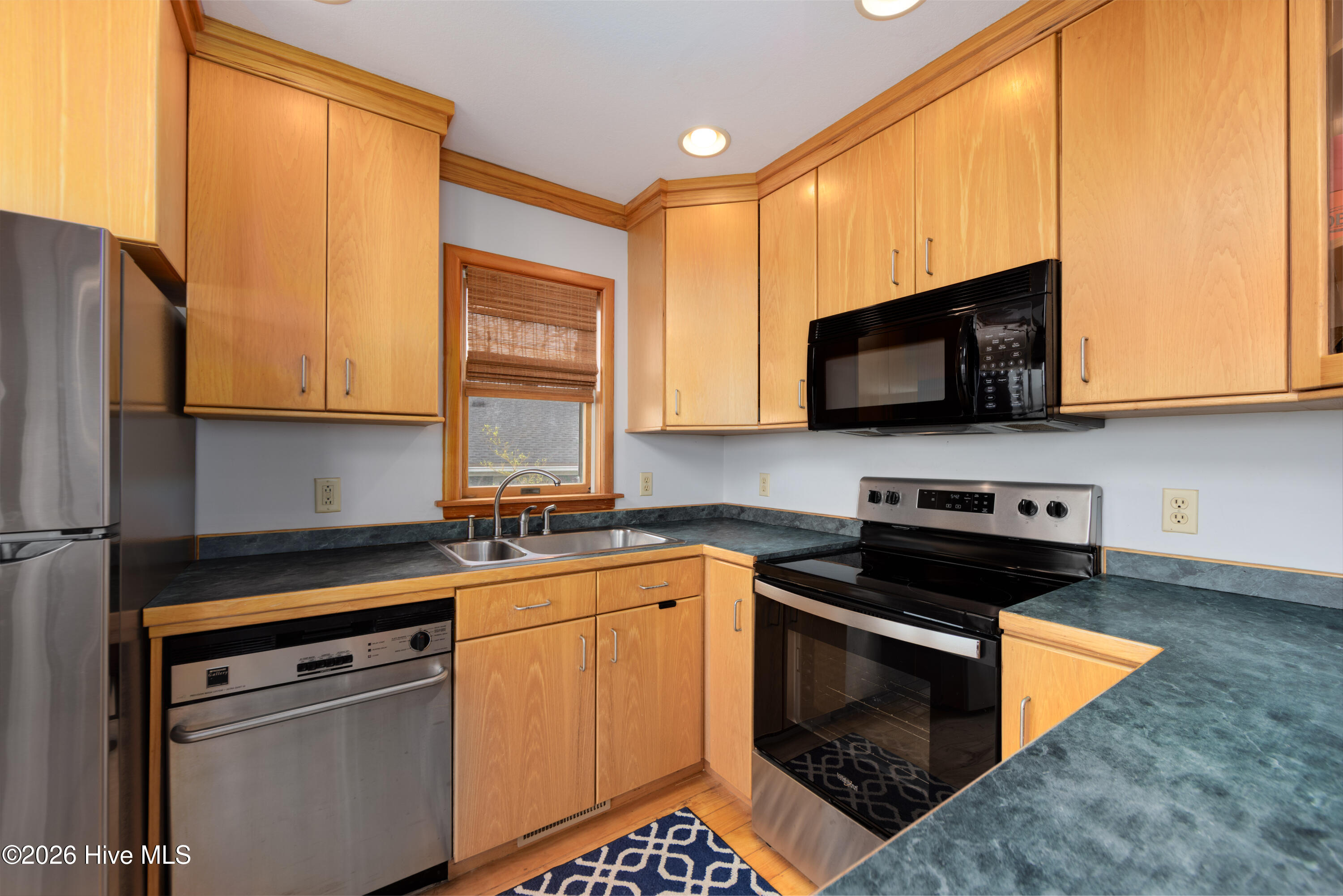 103 Sir John White Court Property Photo 12