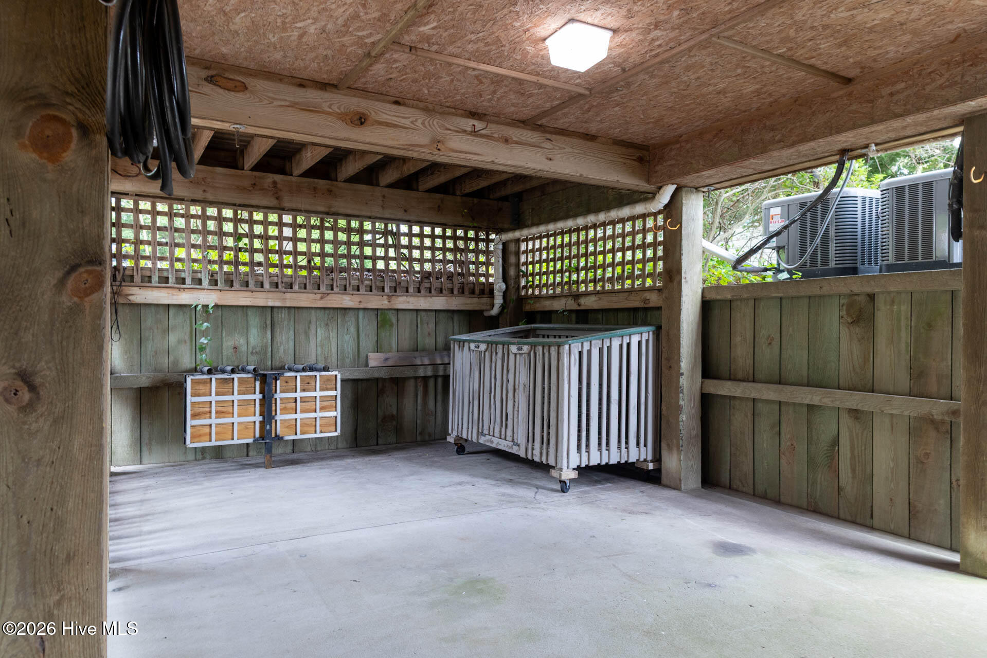 103 Sir John White Court Property Photo 34