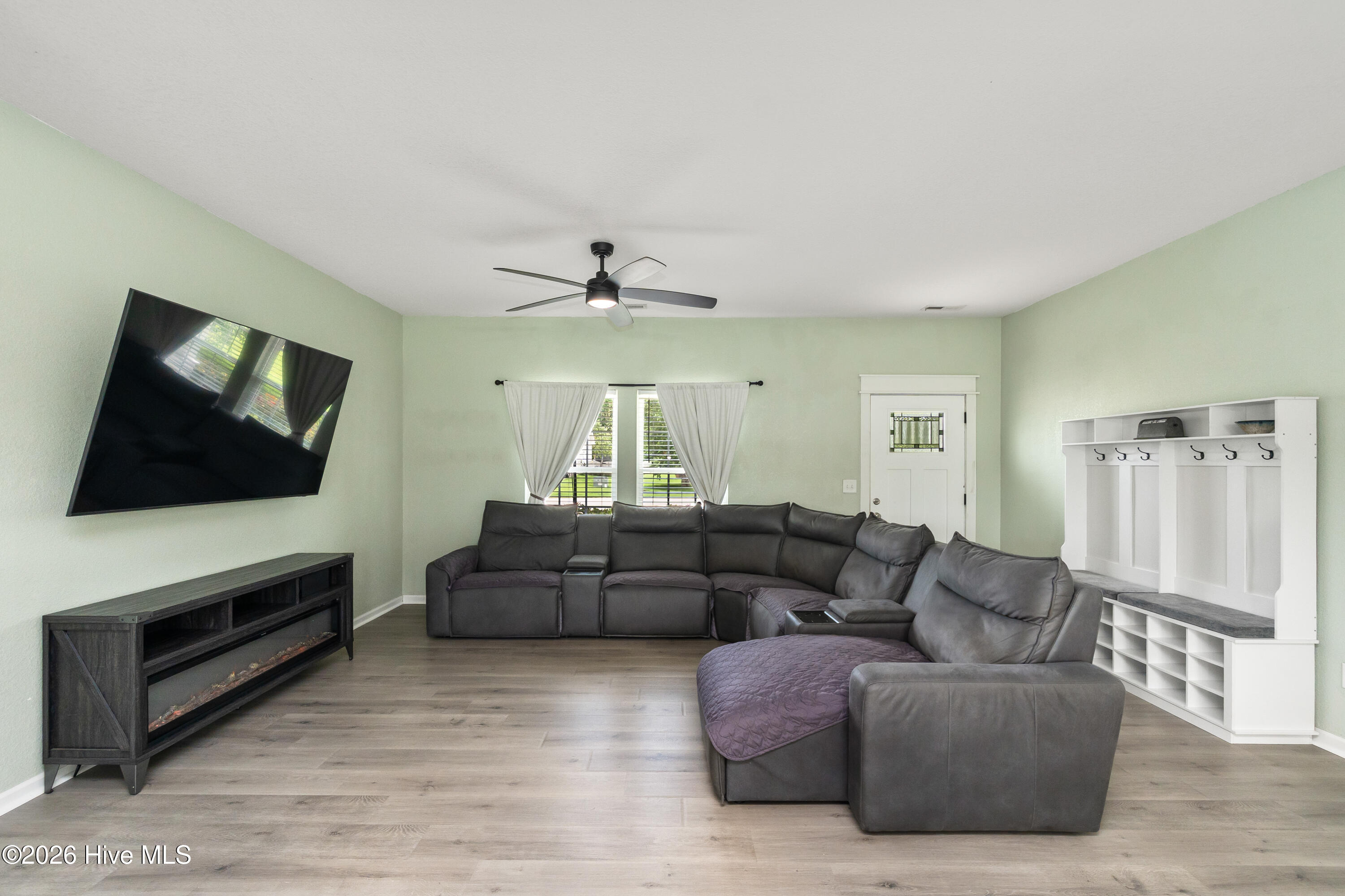 173 Laurel Woods Way Property Photo 16