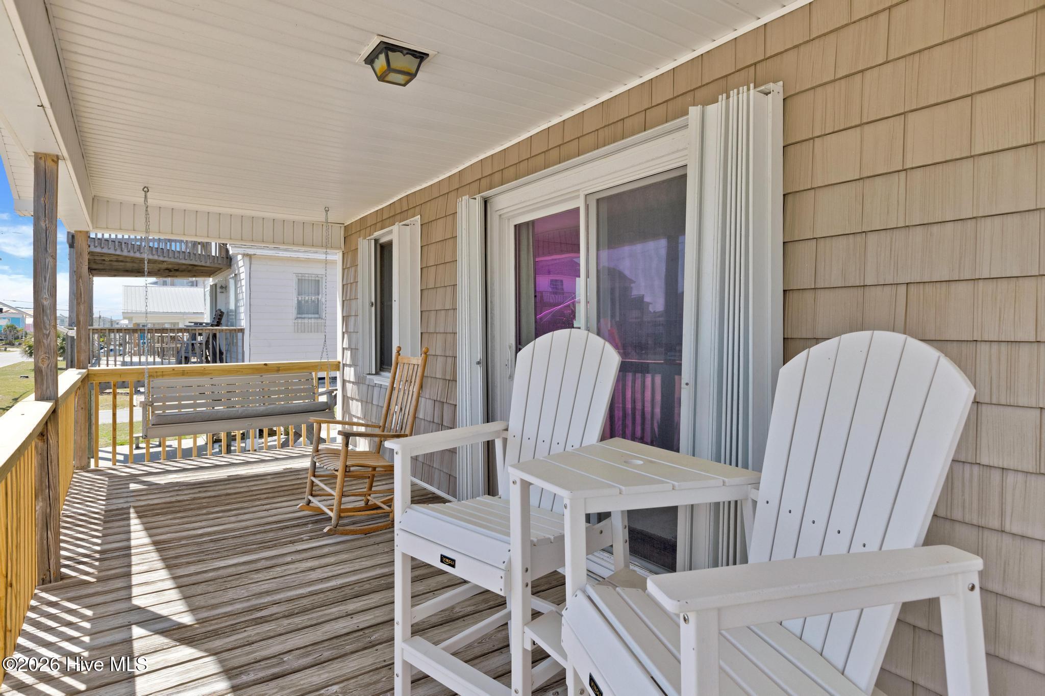 1303 N Topsail Drive Property Photo 7