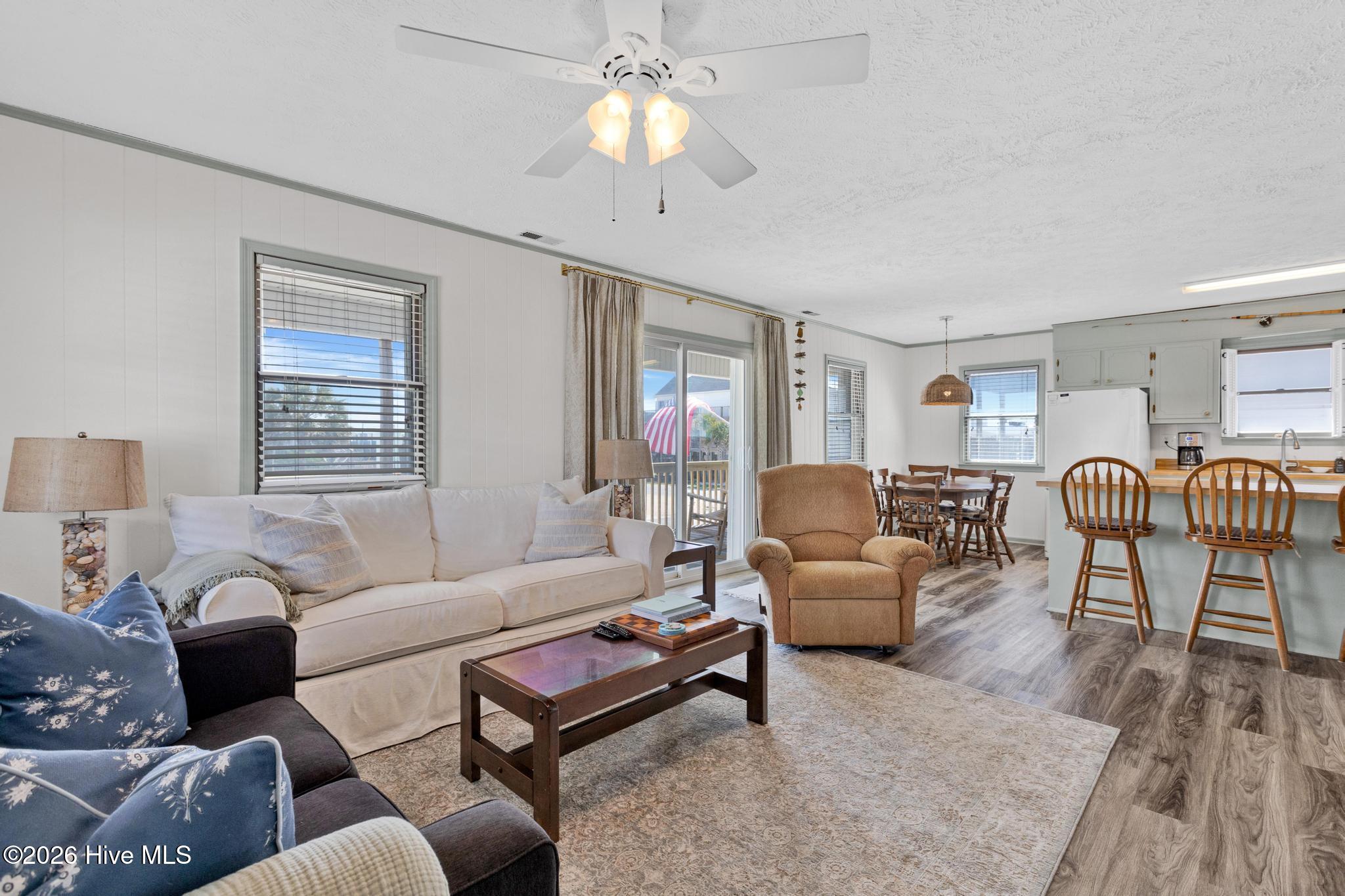 1303 N Topsail Drive Property Photo 11
