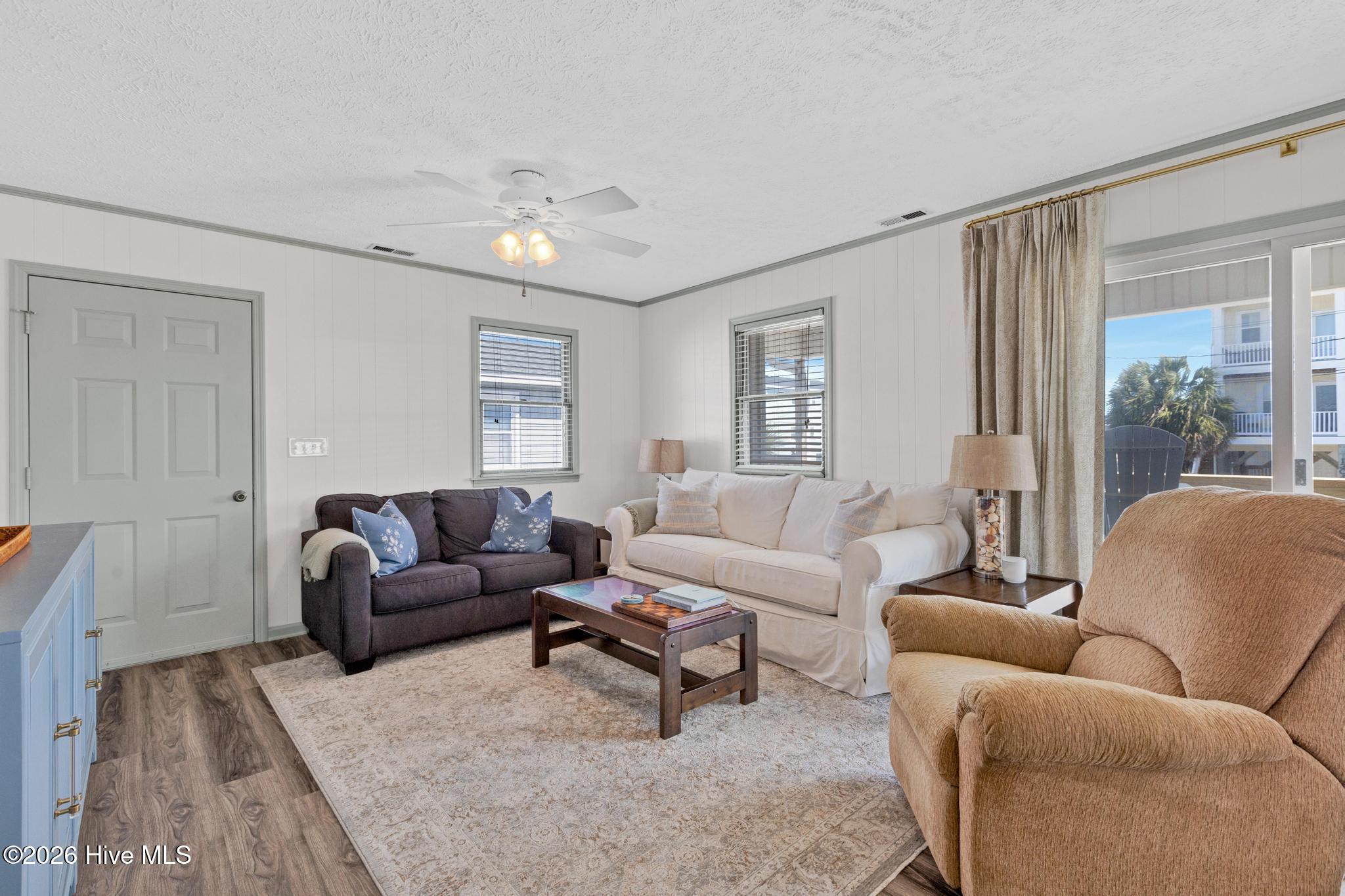 1303 N Topsail Drive Property Photo 12