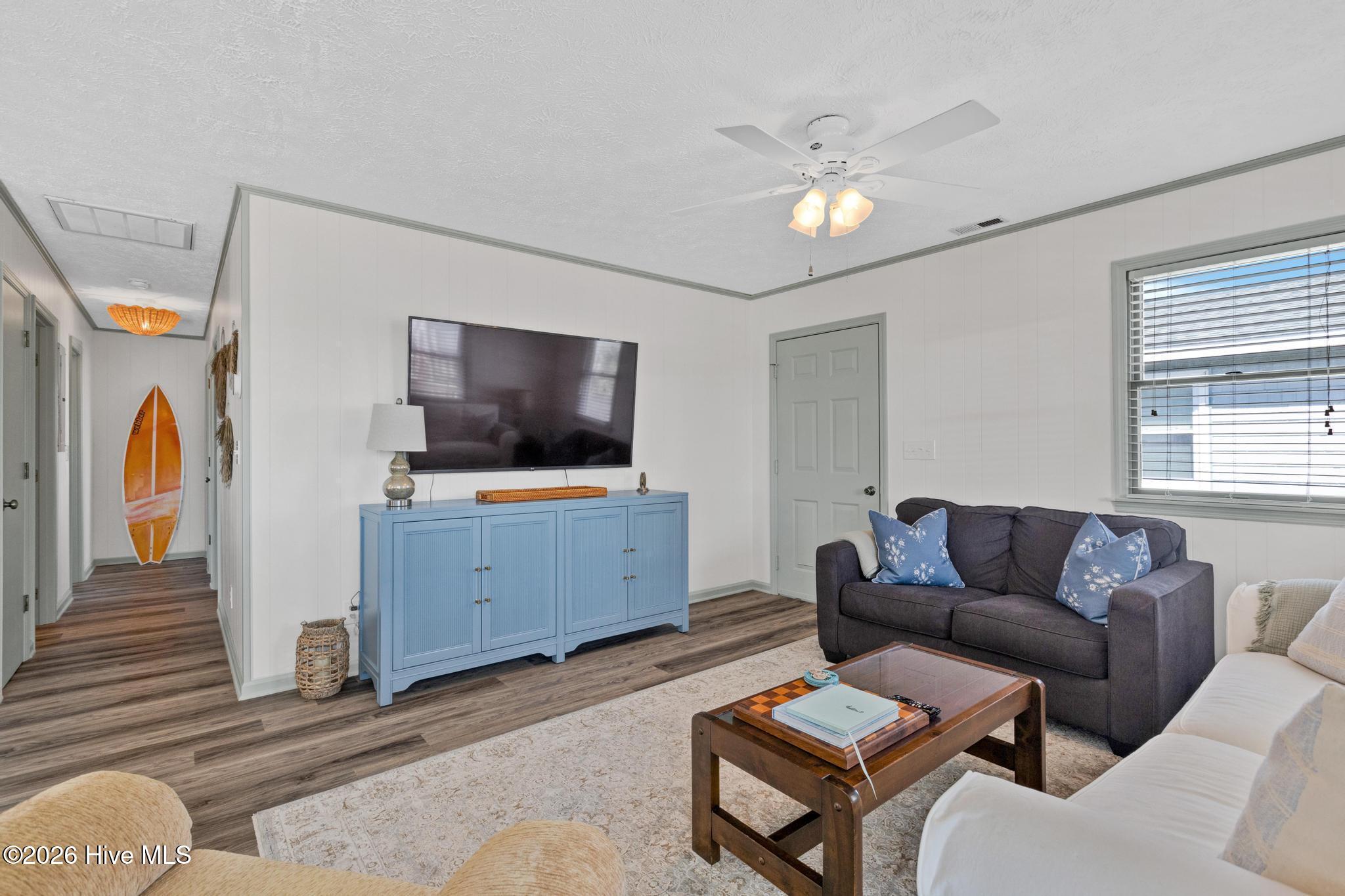 1303 N Topsail Drive Property Photo 13