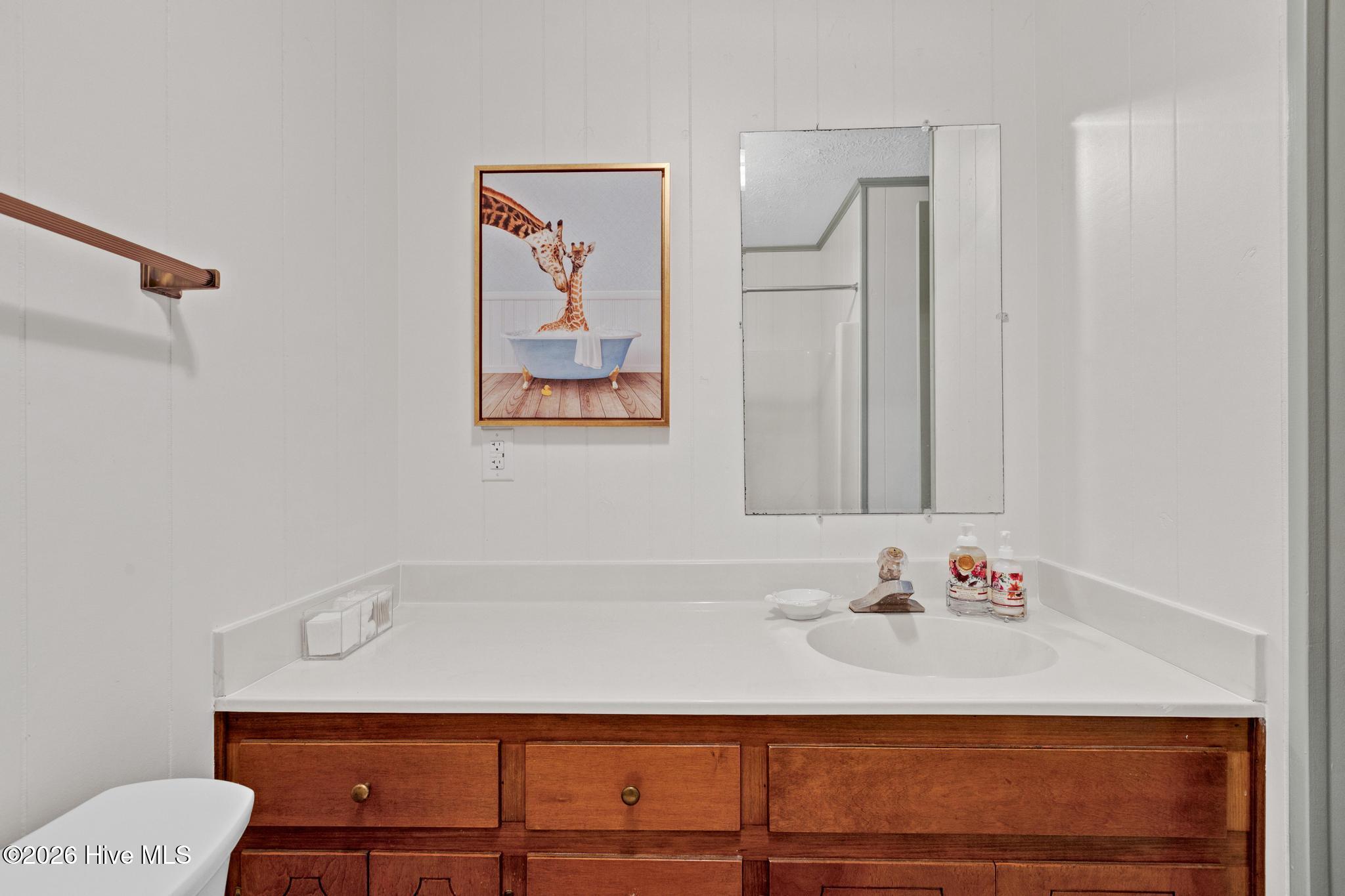 1303 N Topsail Drive Property Photo 23