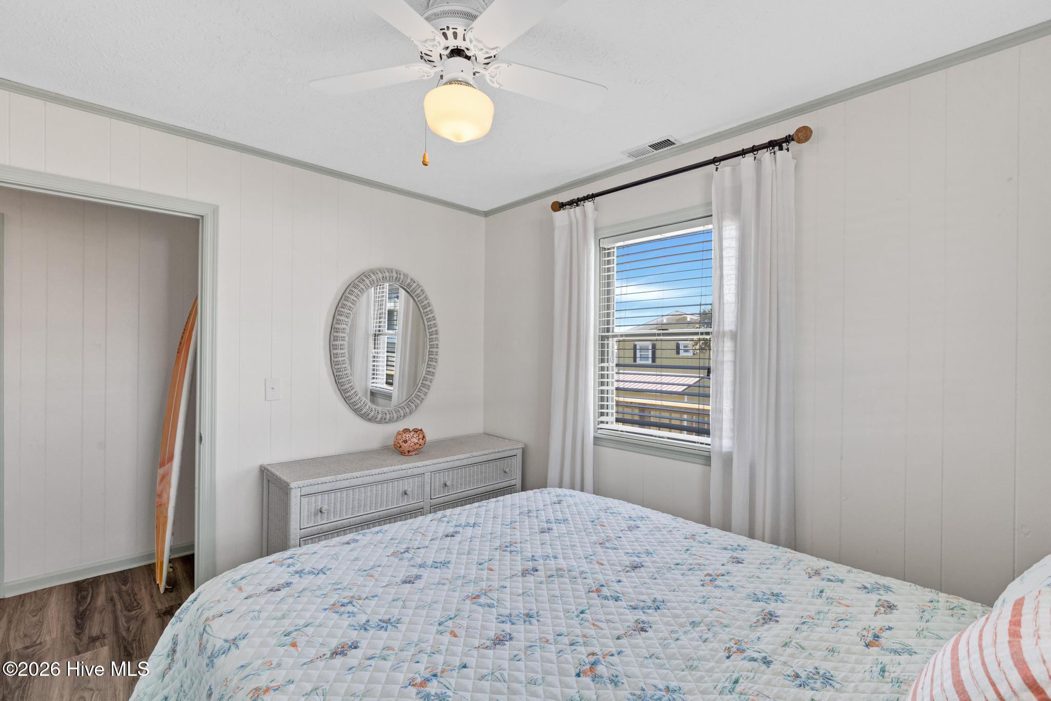 1303 N Topsail Drive Property Photo 30