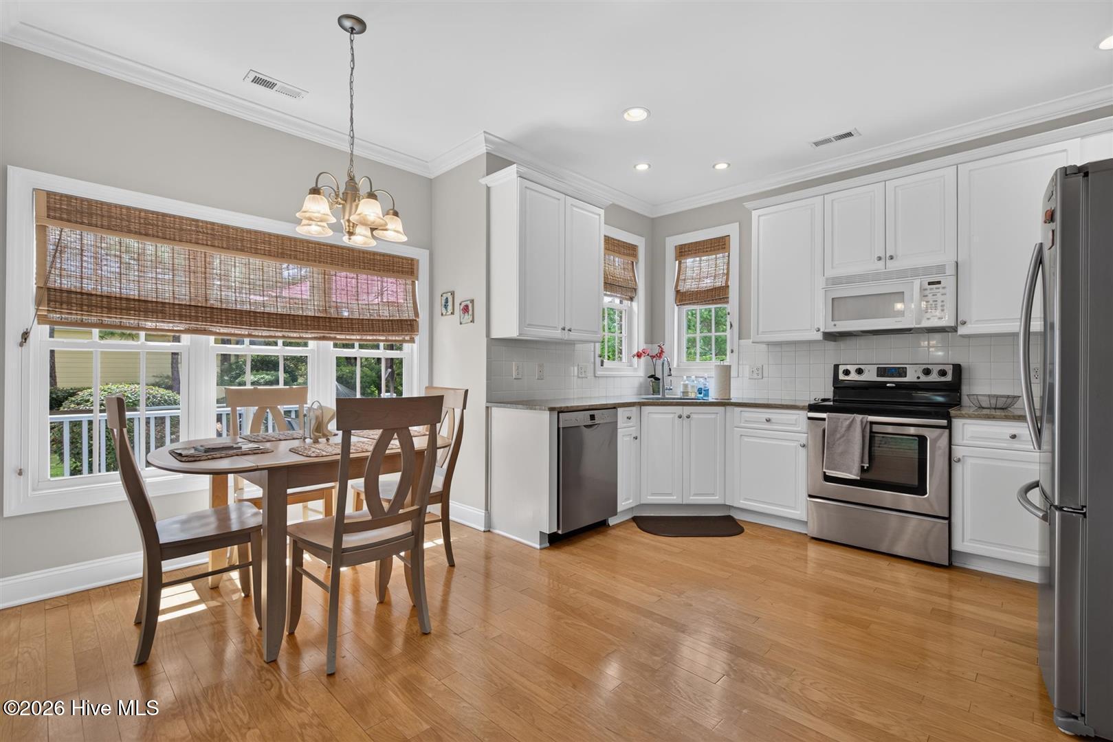 4150 Bedford Way Property Photo 11