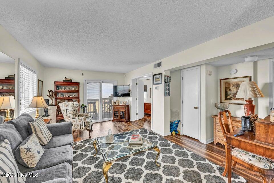 115 Carolina Beach Avenue S 101 Property Photo 15