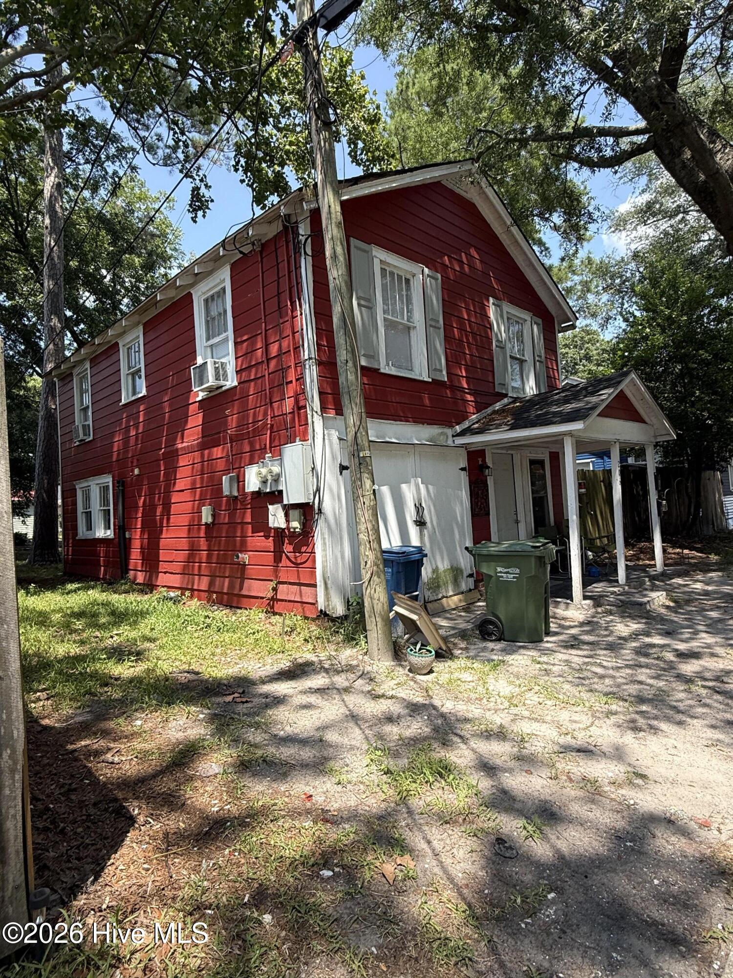 1920 Pender Avenue Property Photo 4