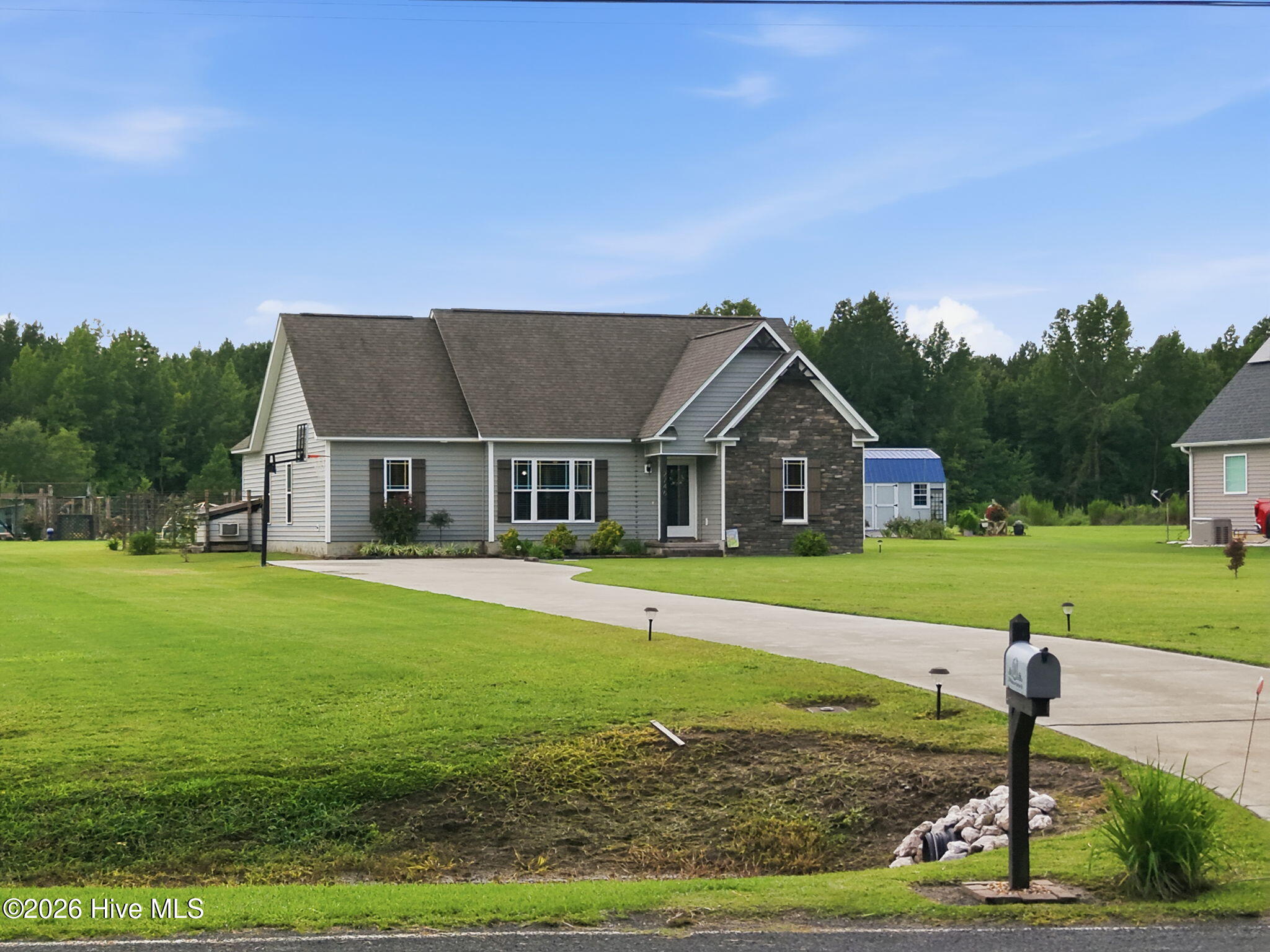 2746 Madison Hardee Road Property Photo 4