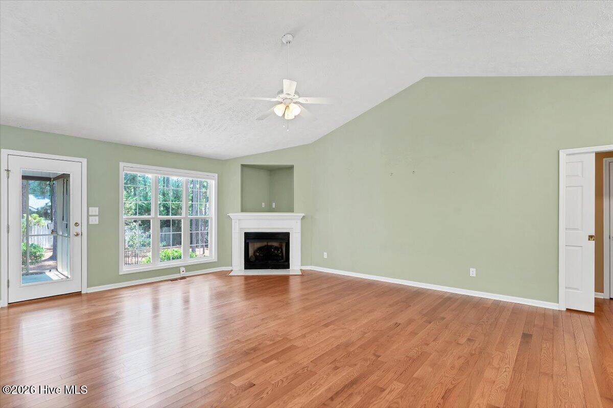 3 Oak Tree Lane Property Photo 11