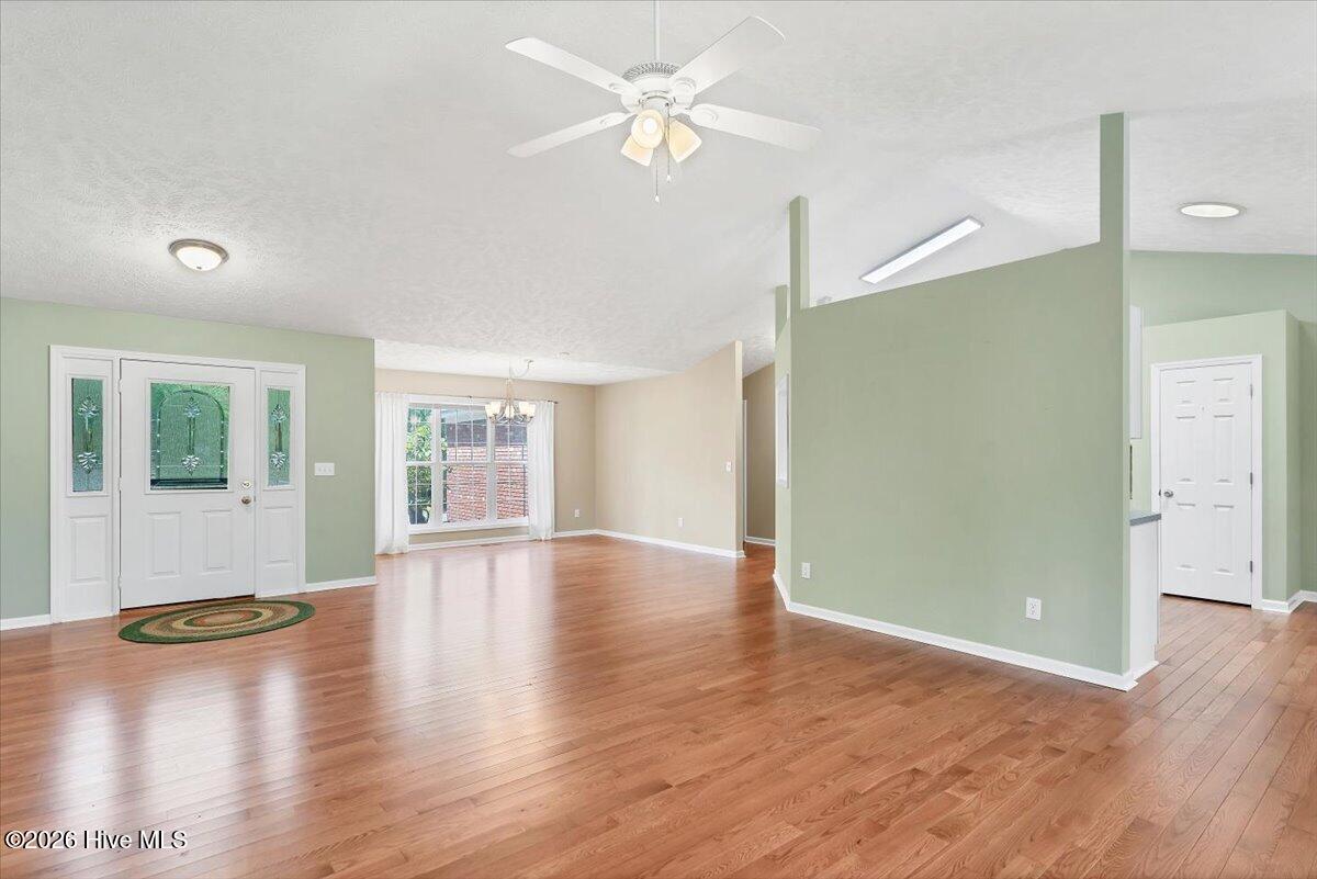 3 Oak Tree Lane Property Photo 13