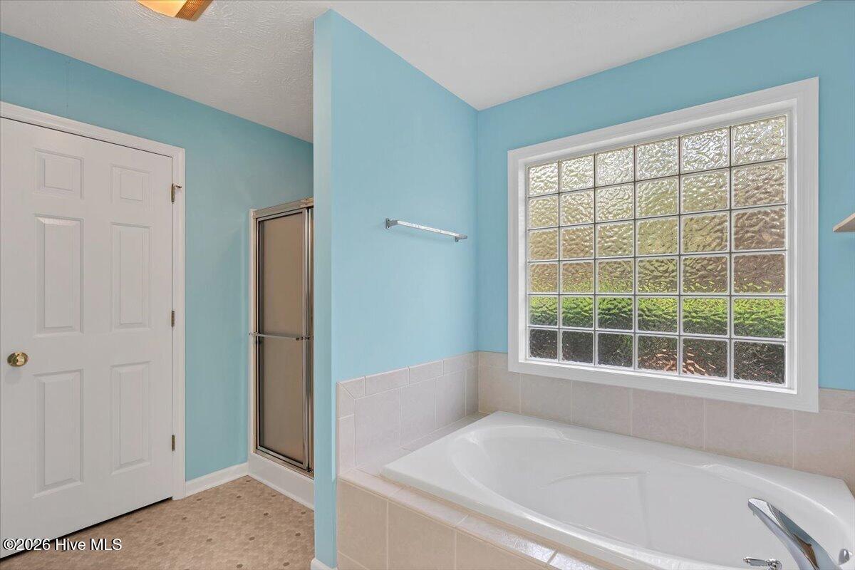 3 Oak Tree Lane Property Photo 31