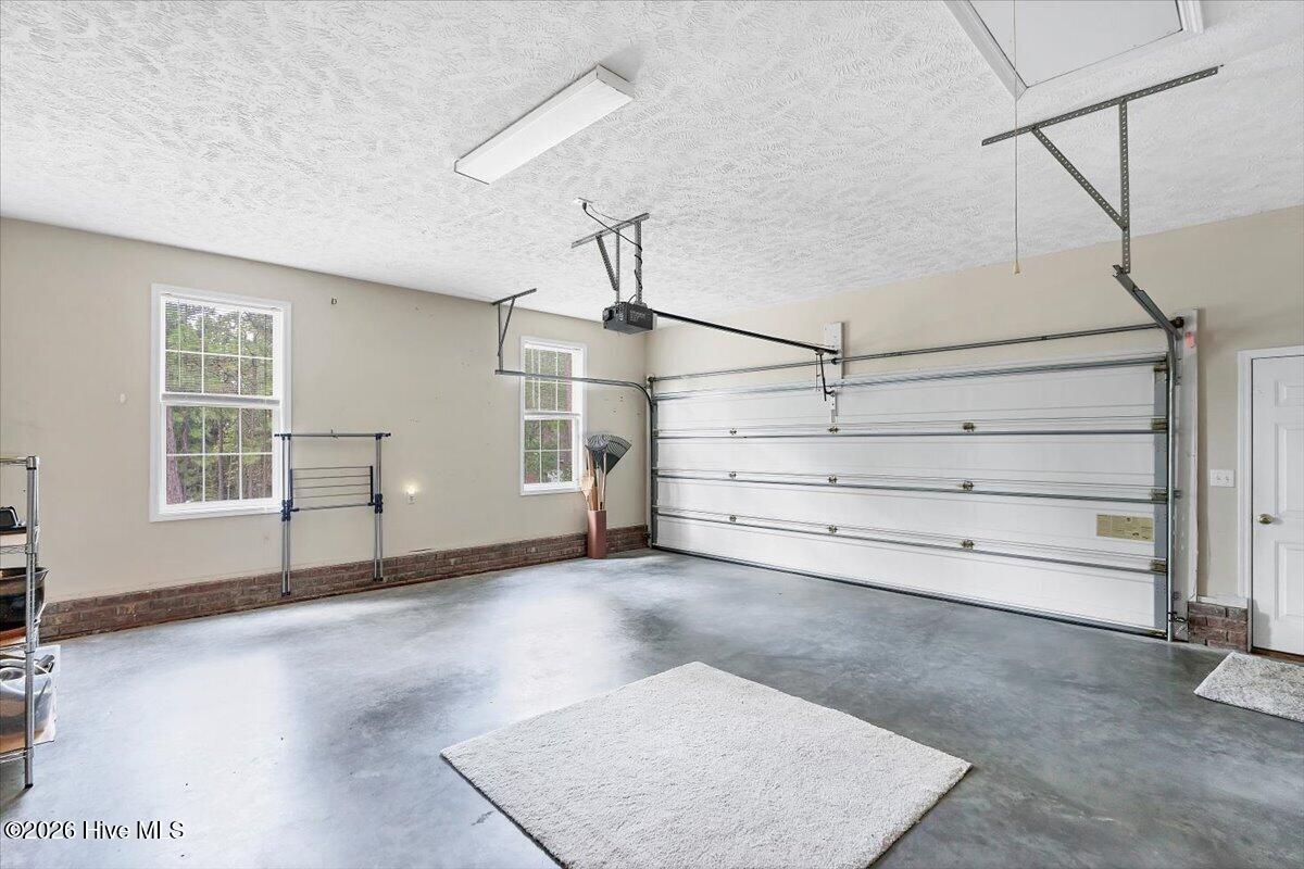 3 Oak Tree Lane Property Photo 40