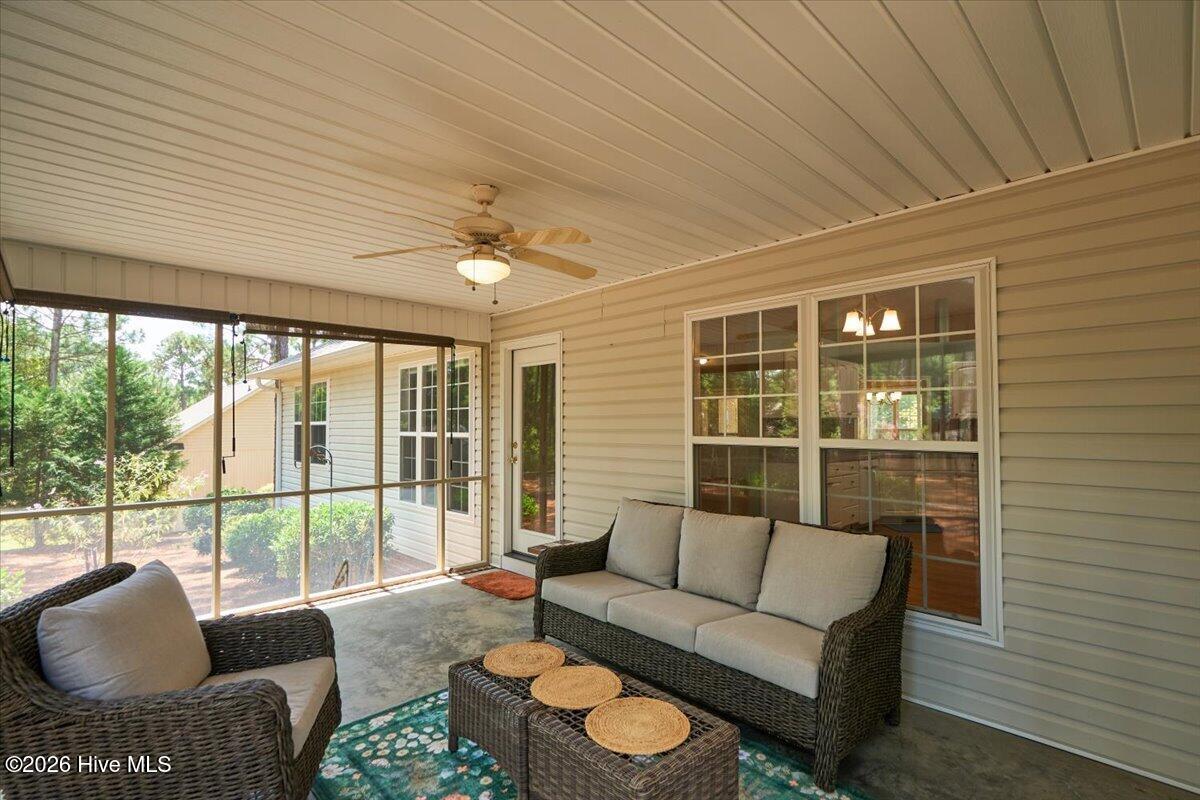 3 Oak Tree Lane Property Photo 43