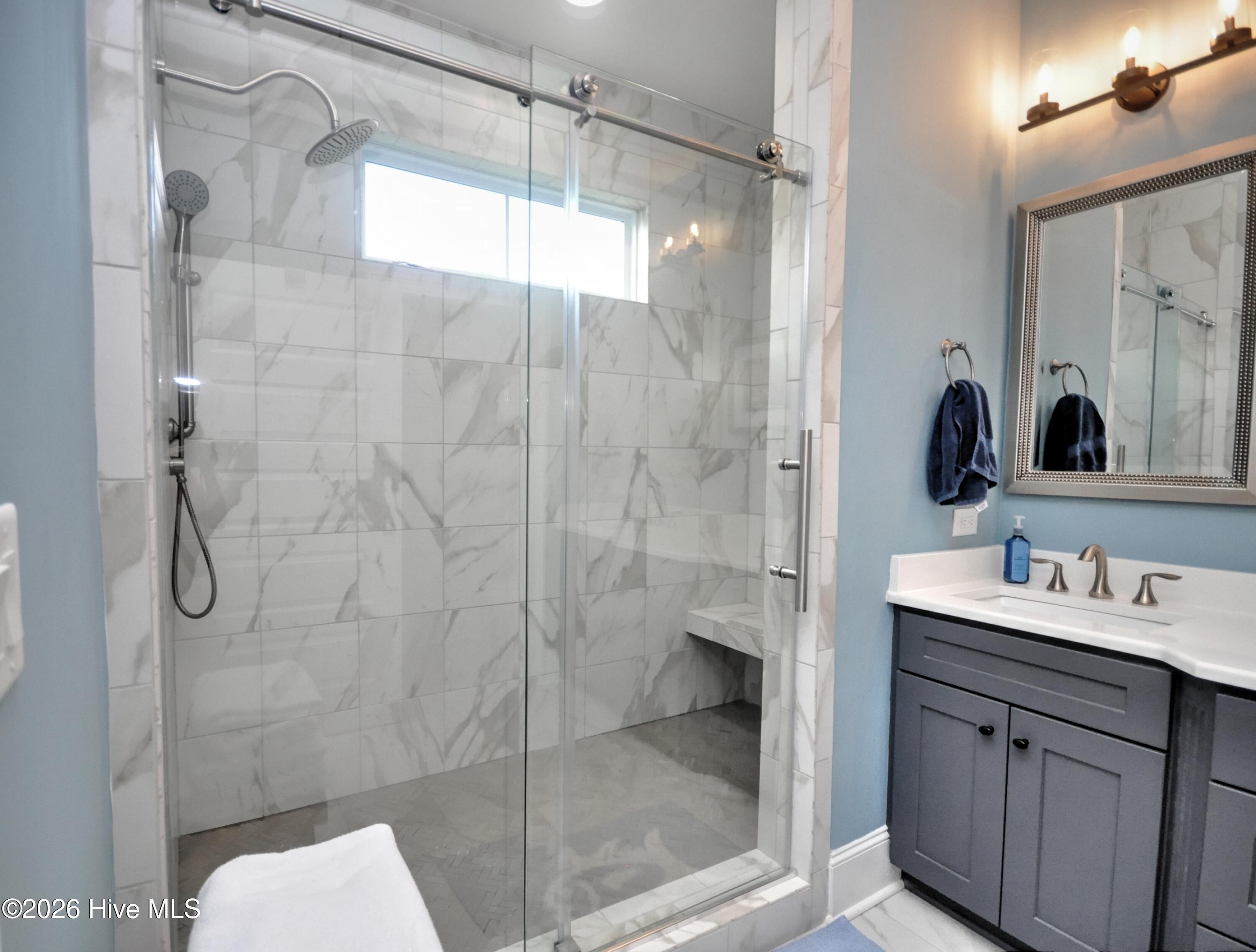 620 Eastwood Park Road Unit 3c Property Photo 37