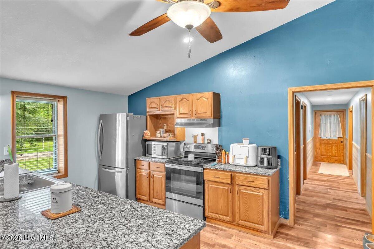 126 Sheri Lane Property Photo 34