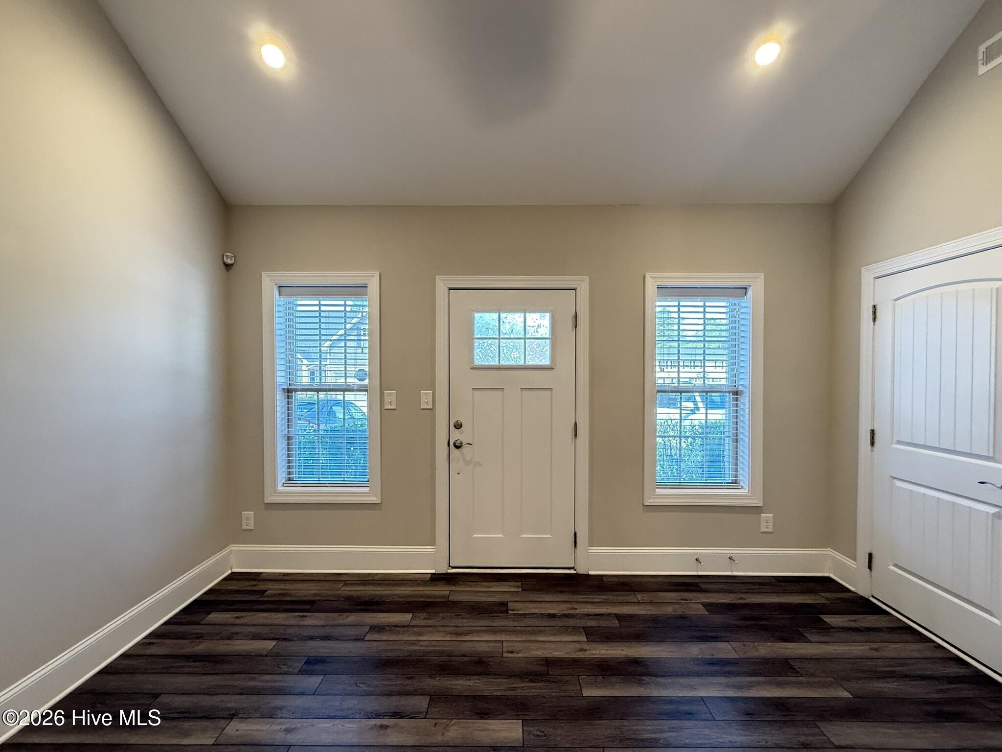 121 Lark Drive Property Photo 3